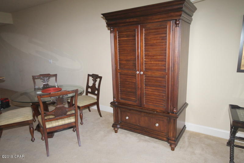 Laketown Wharf - Residential