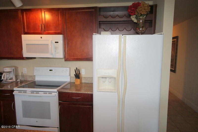 Laketown Wharf - Residential