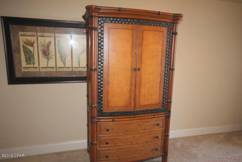 Laketown Wharf - Residential