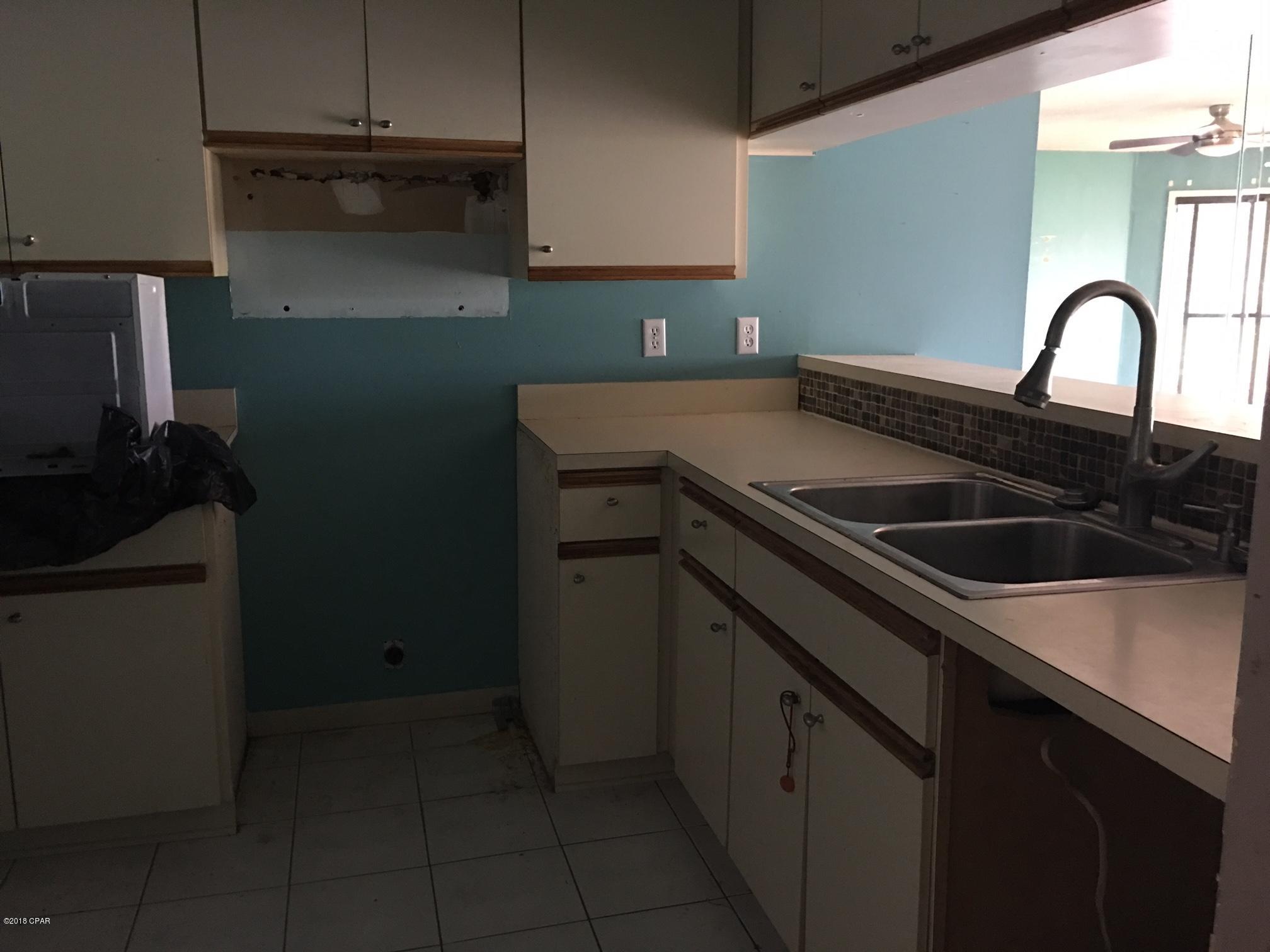 Edgewater Golf Villas III-A - Residential