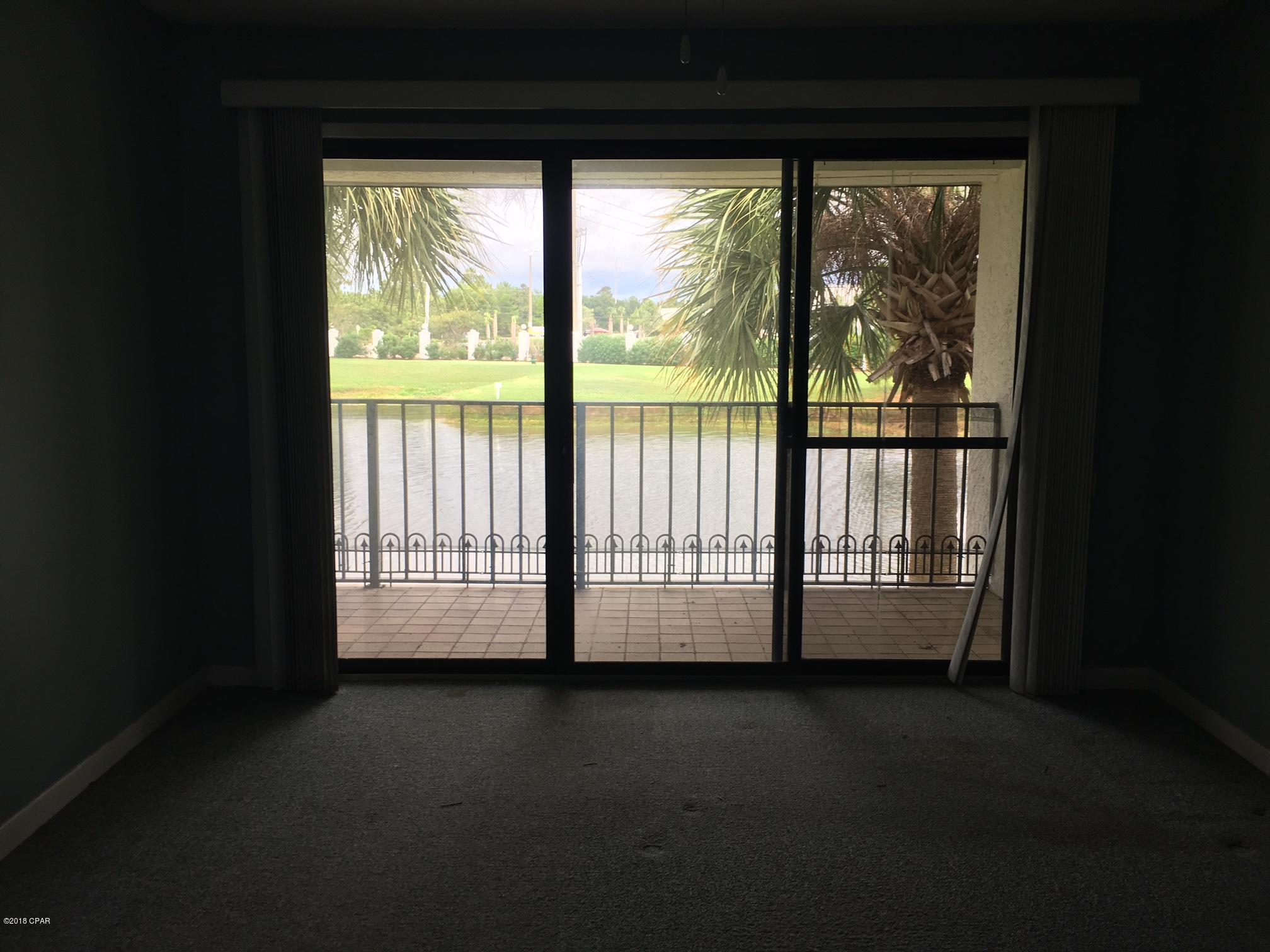 Edgewater Golf Villas III-A - Residential