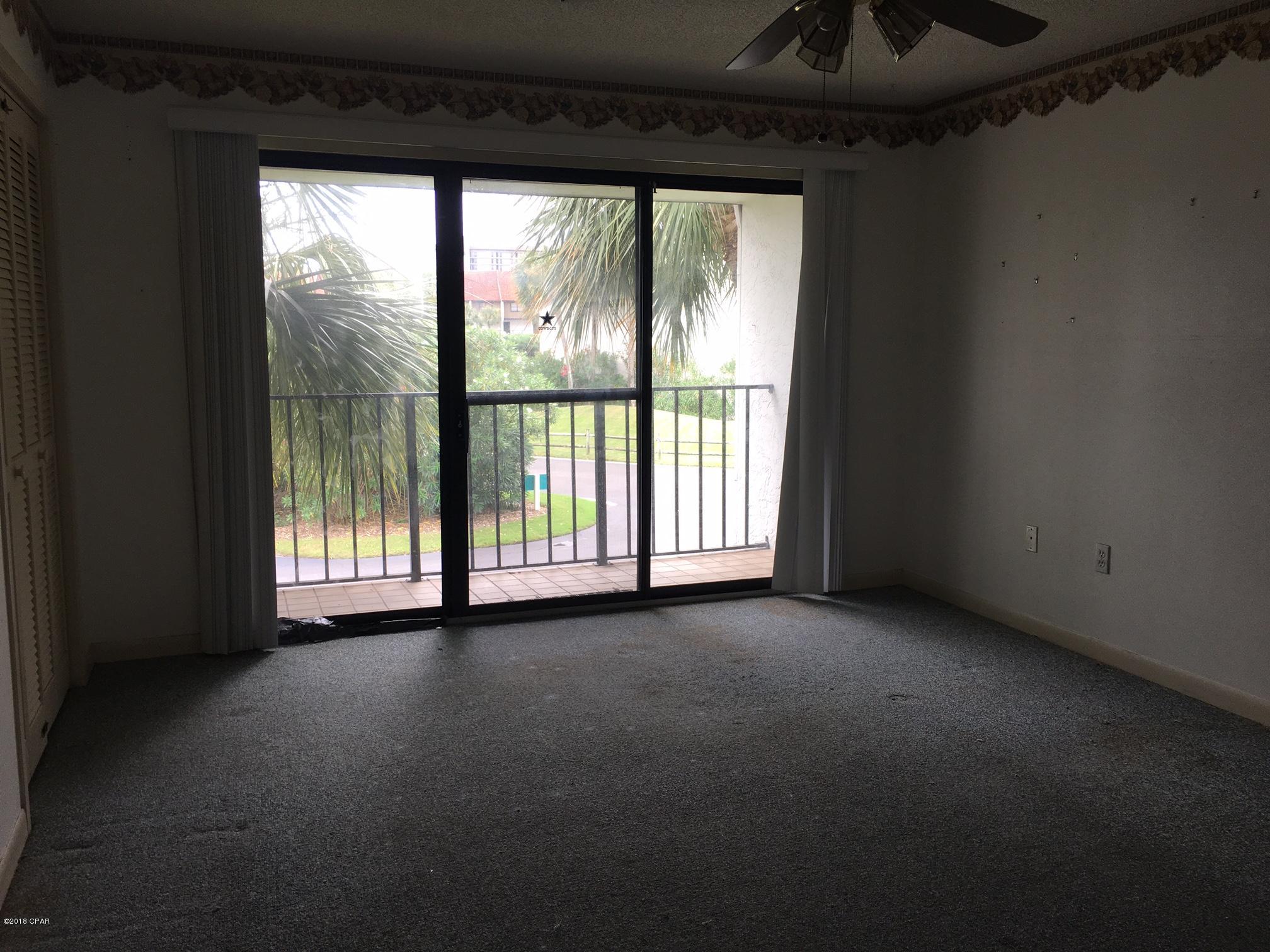 Edgewater Golf Villas III-A - Residential