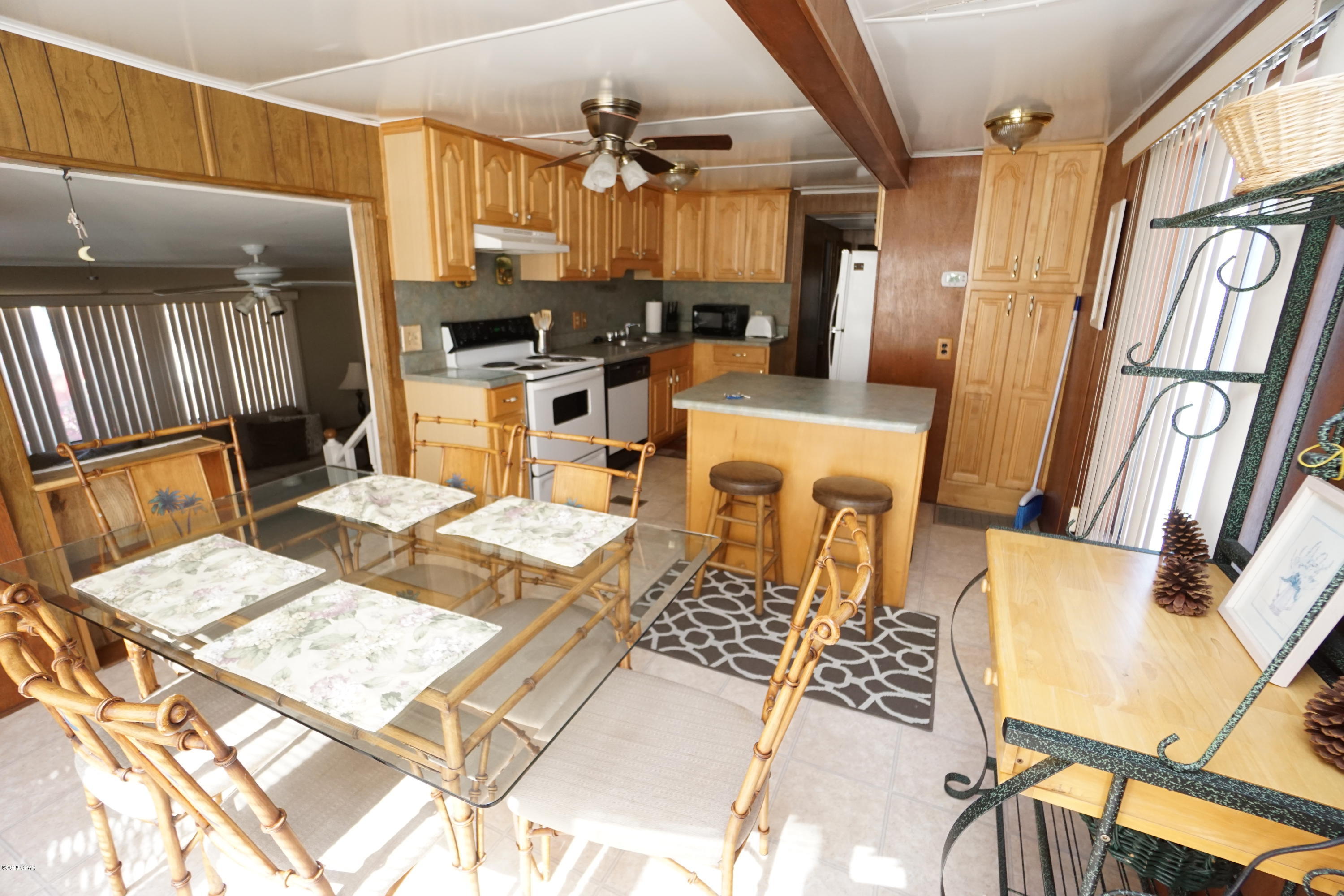 Venture Out Travel Trail - Residential