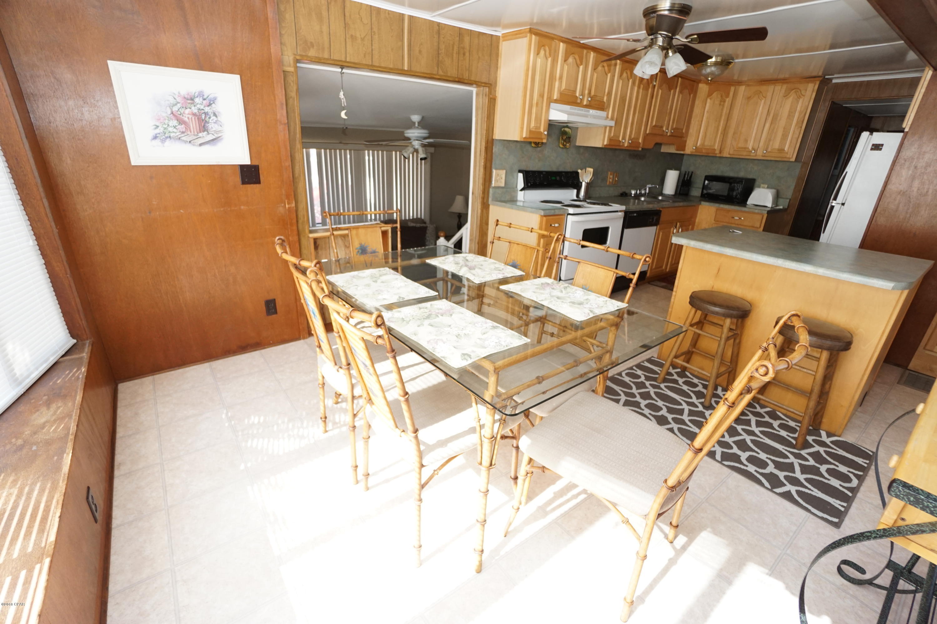 Venture Out Travel Trail - Residential