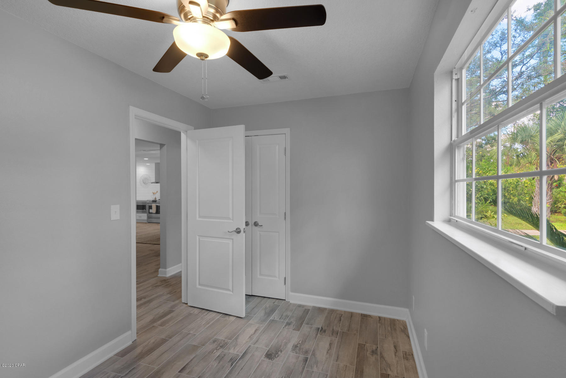 Deer Point Lake - Residential