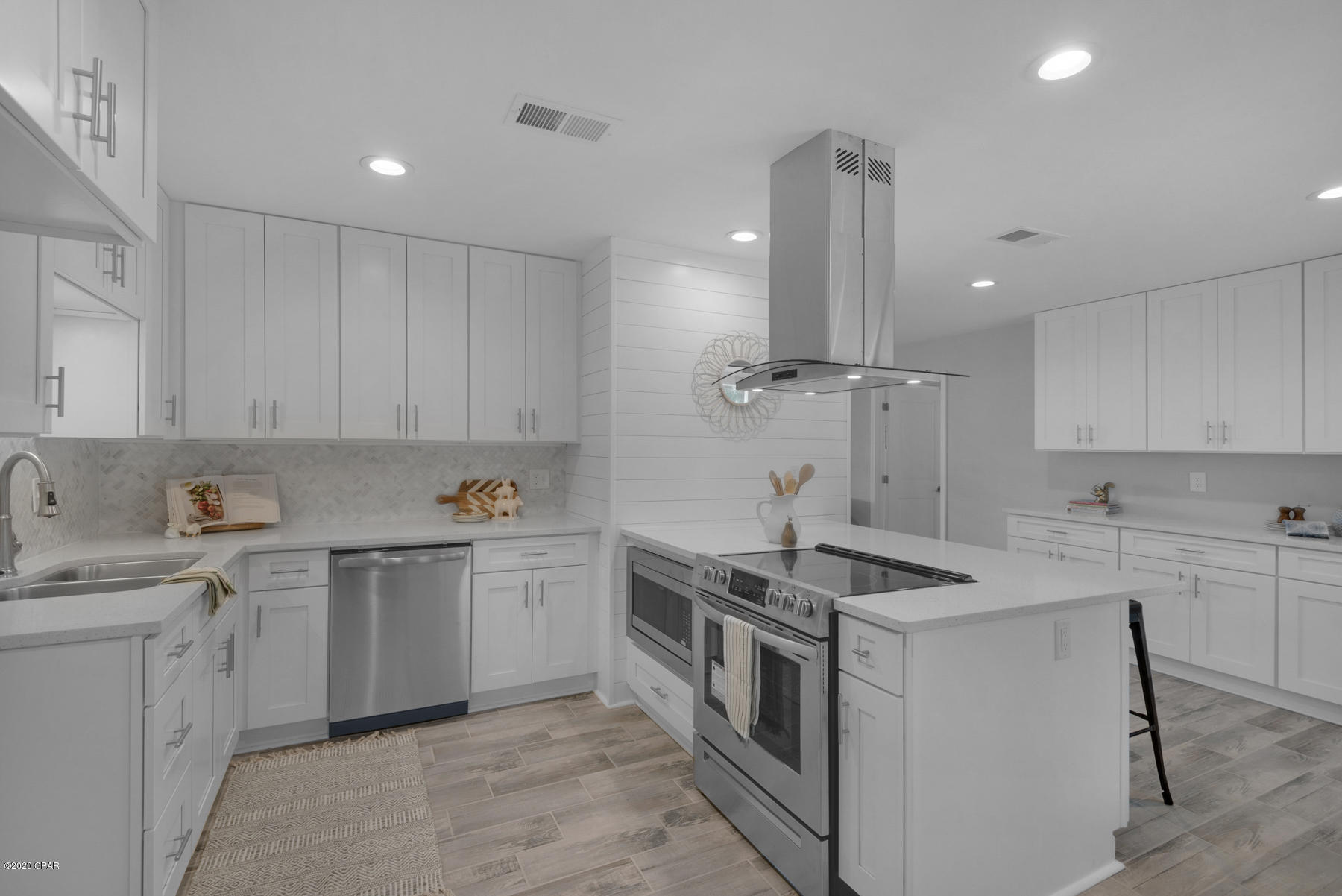 Deer Point Lake - Residential