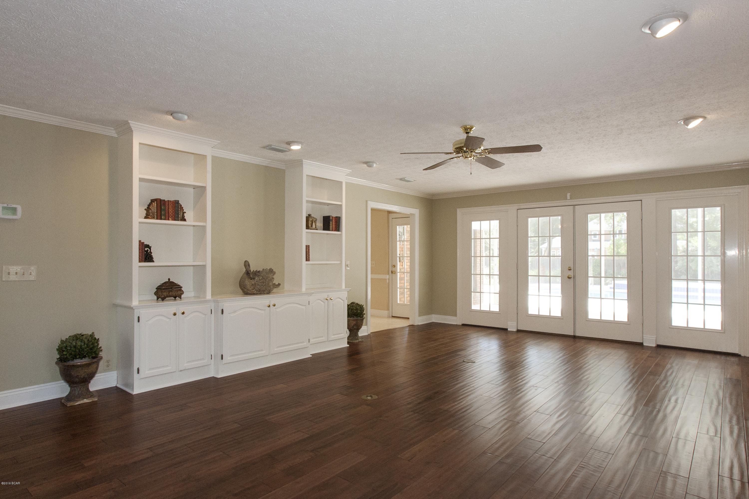 Kings Point Unit 6 - Residential