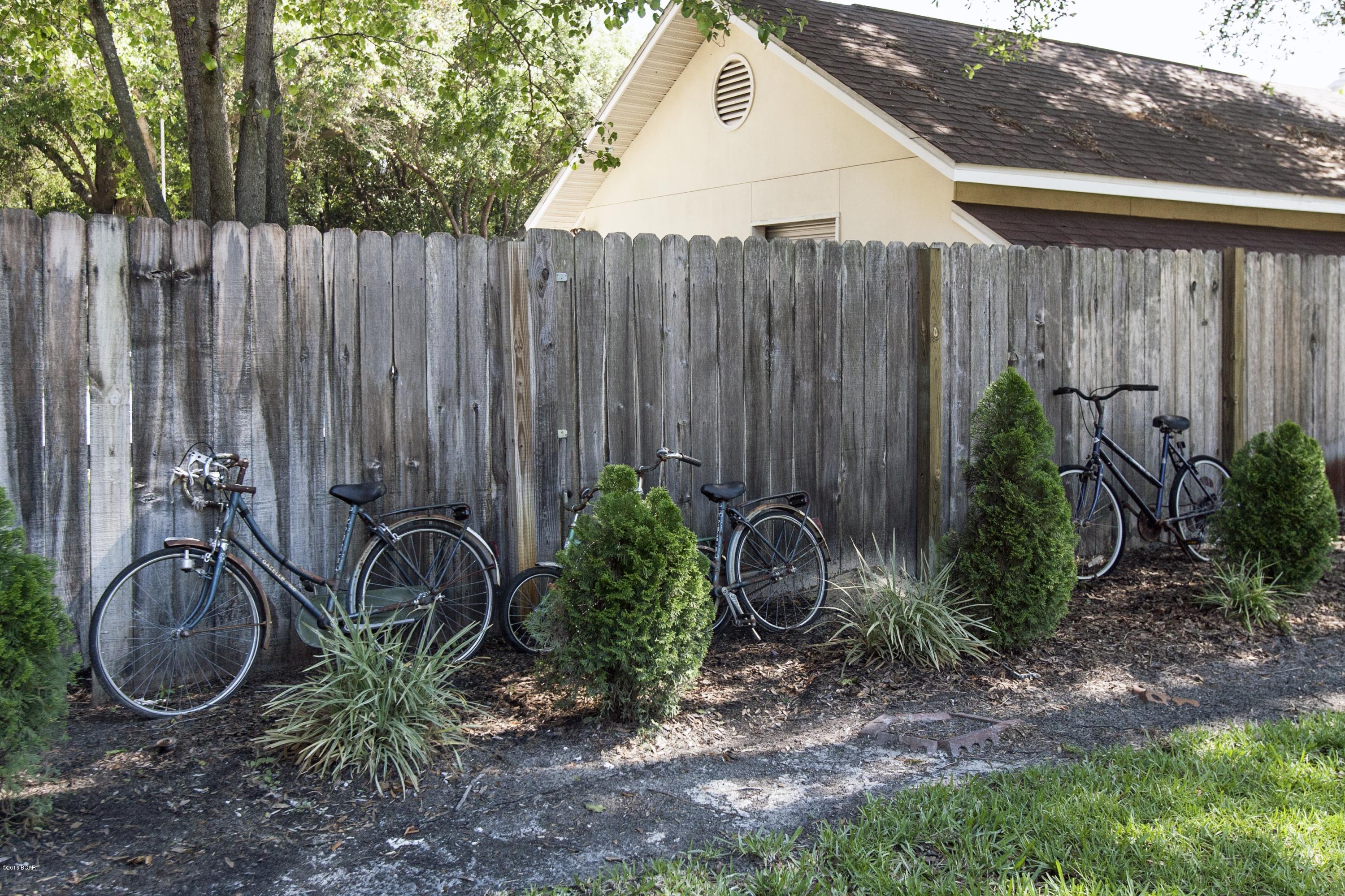 Kings Point Unit 6 - Residential