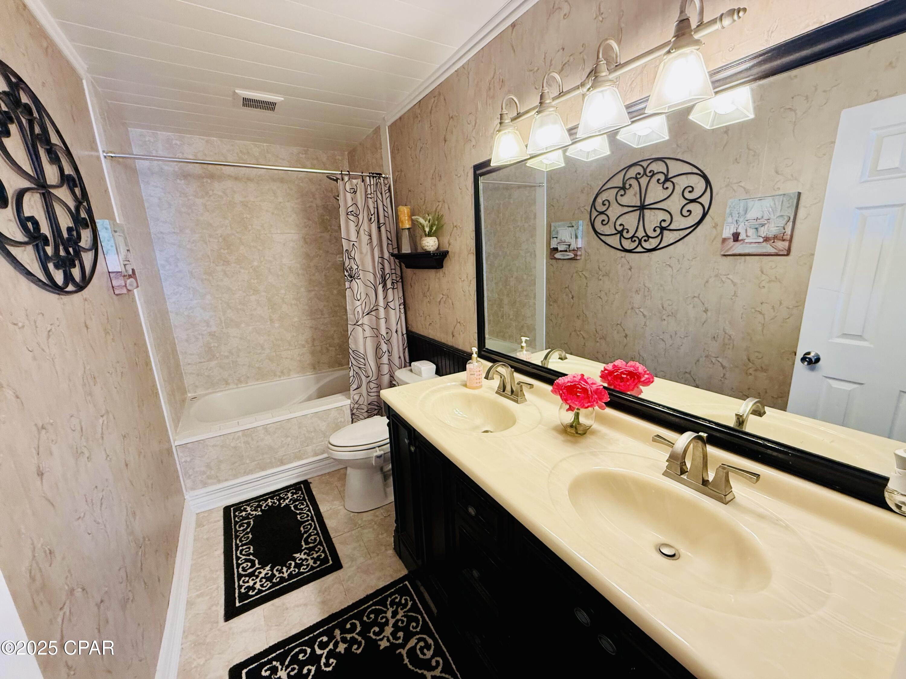 Greenwood Estates 8 - Residential