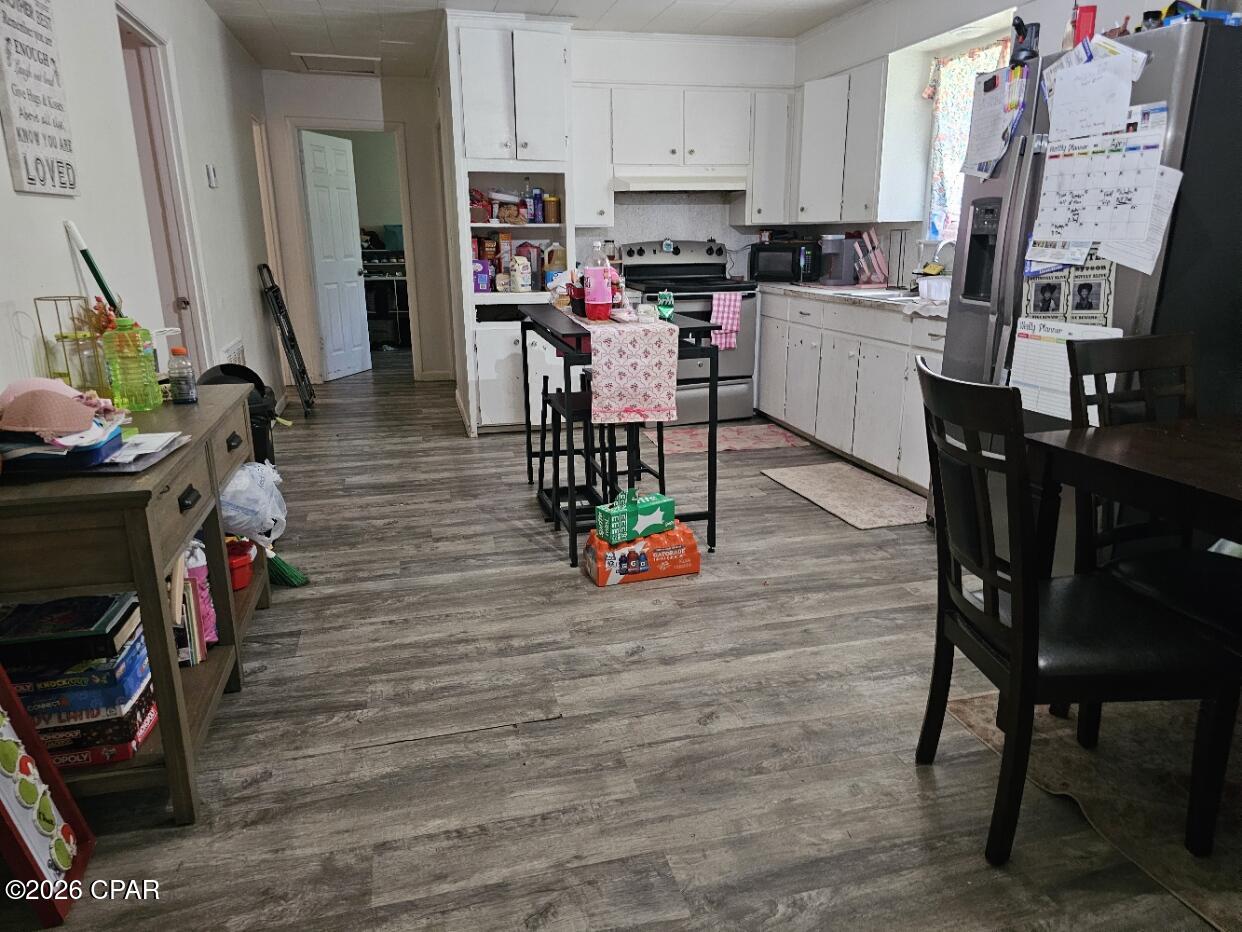 [No Recorded Subdiv] - Residential