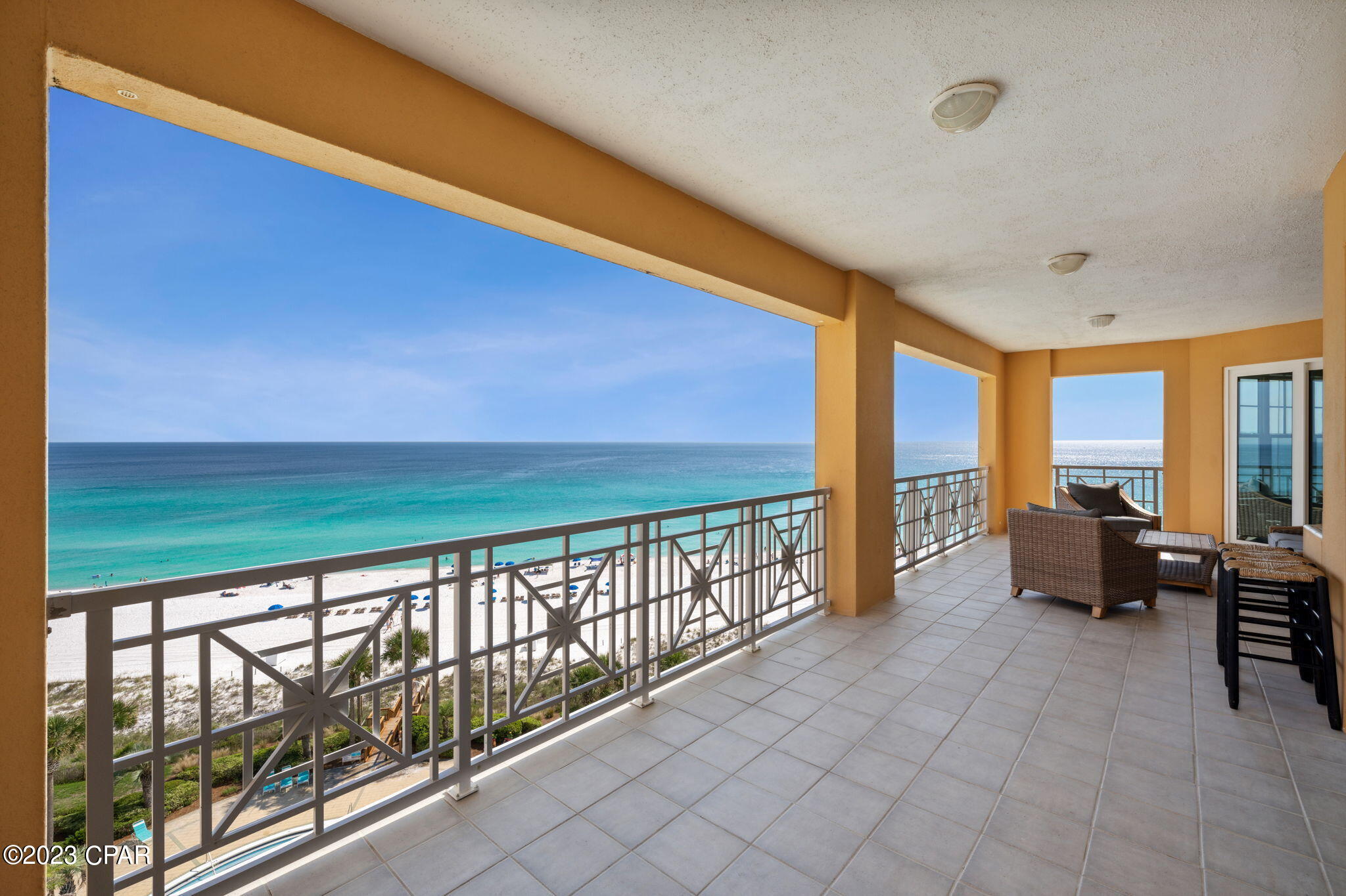 En Soleil Condo - Residential