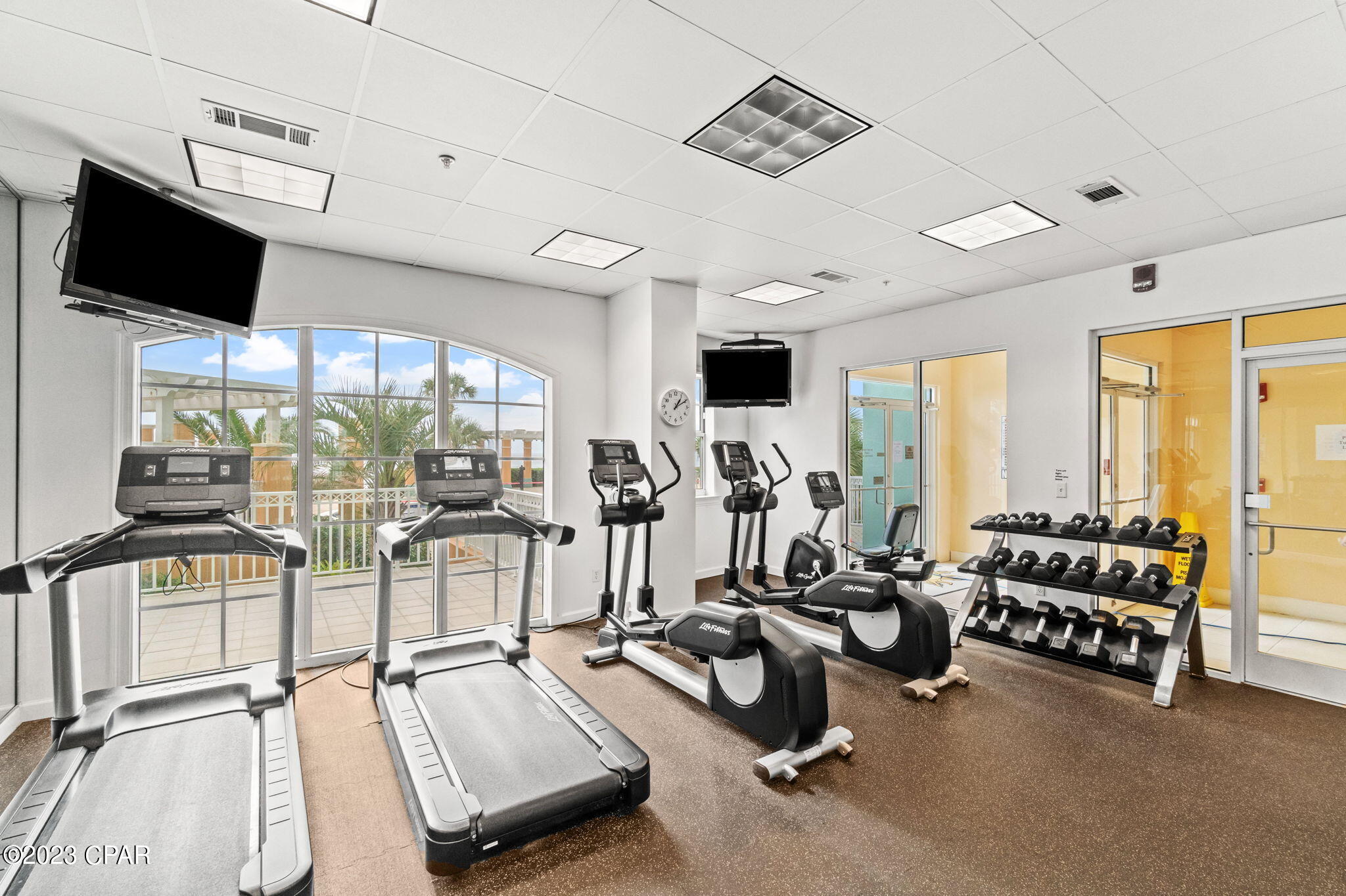 En Soleil Condo - Residential