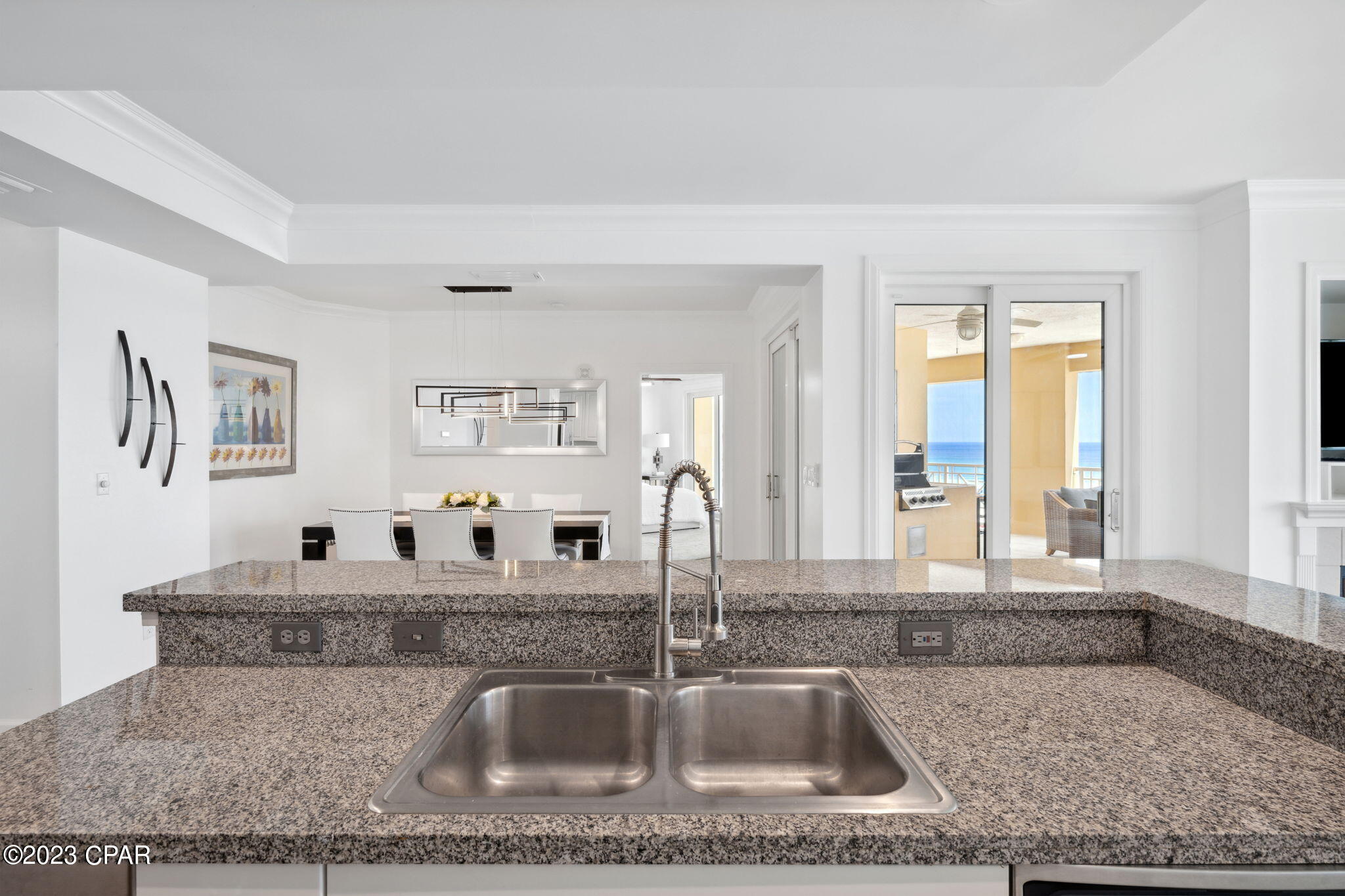 En Soleil Condo - Residential