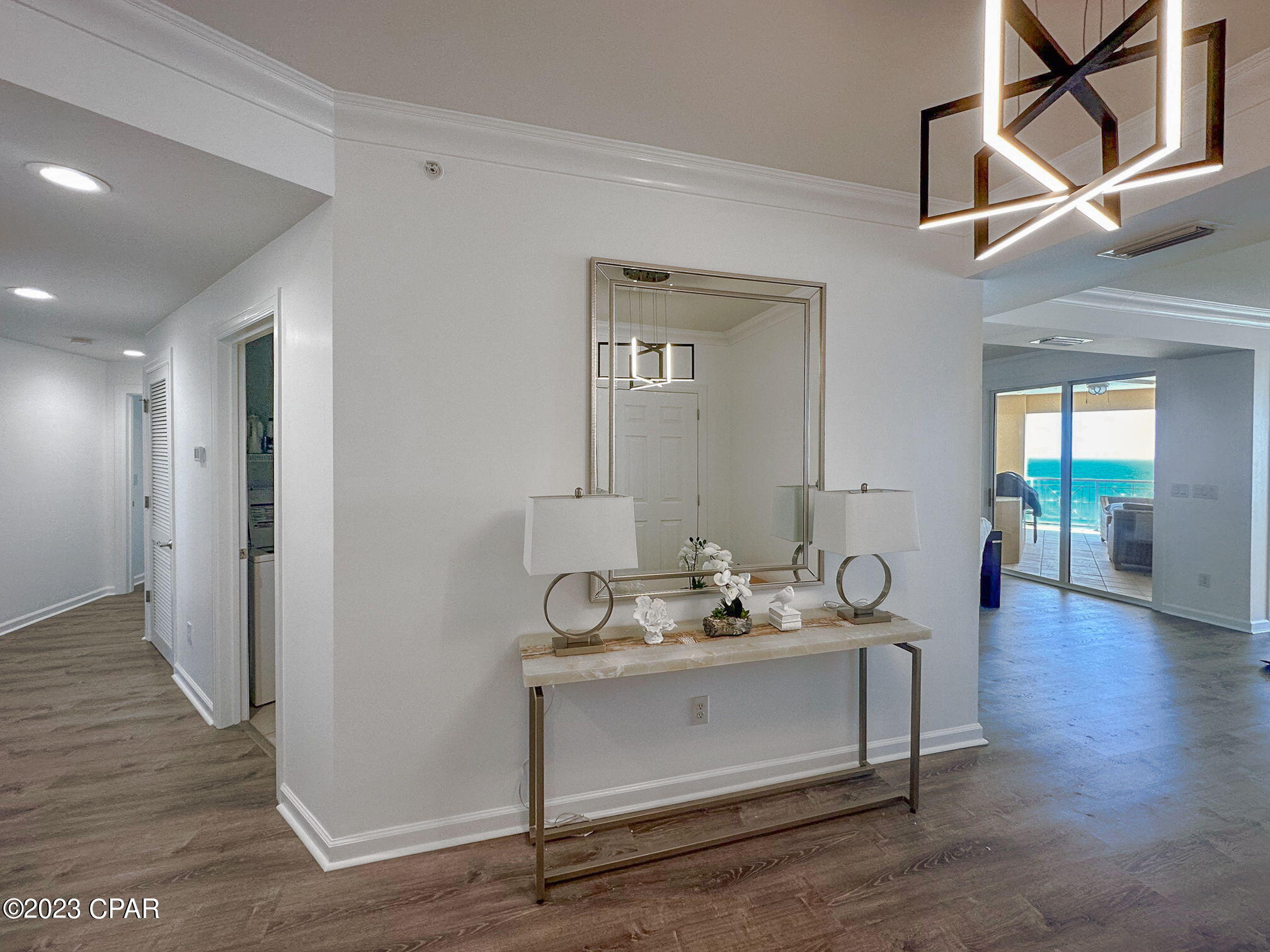 En Soleil Condo - Residential