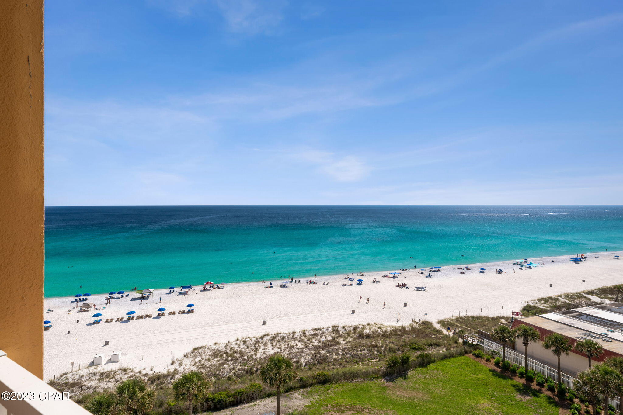 En Soleil Condo - Residential