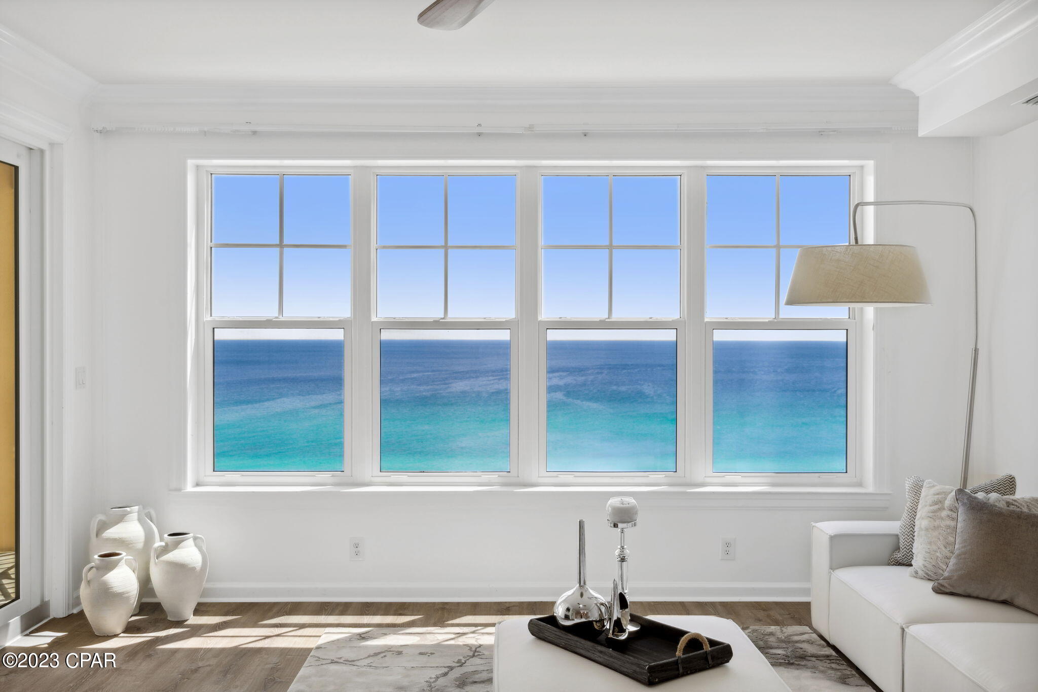 En Soleil Condo - Residential