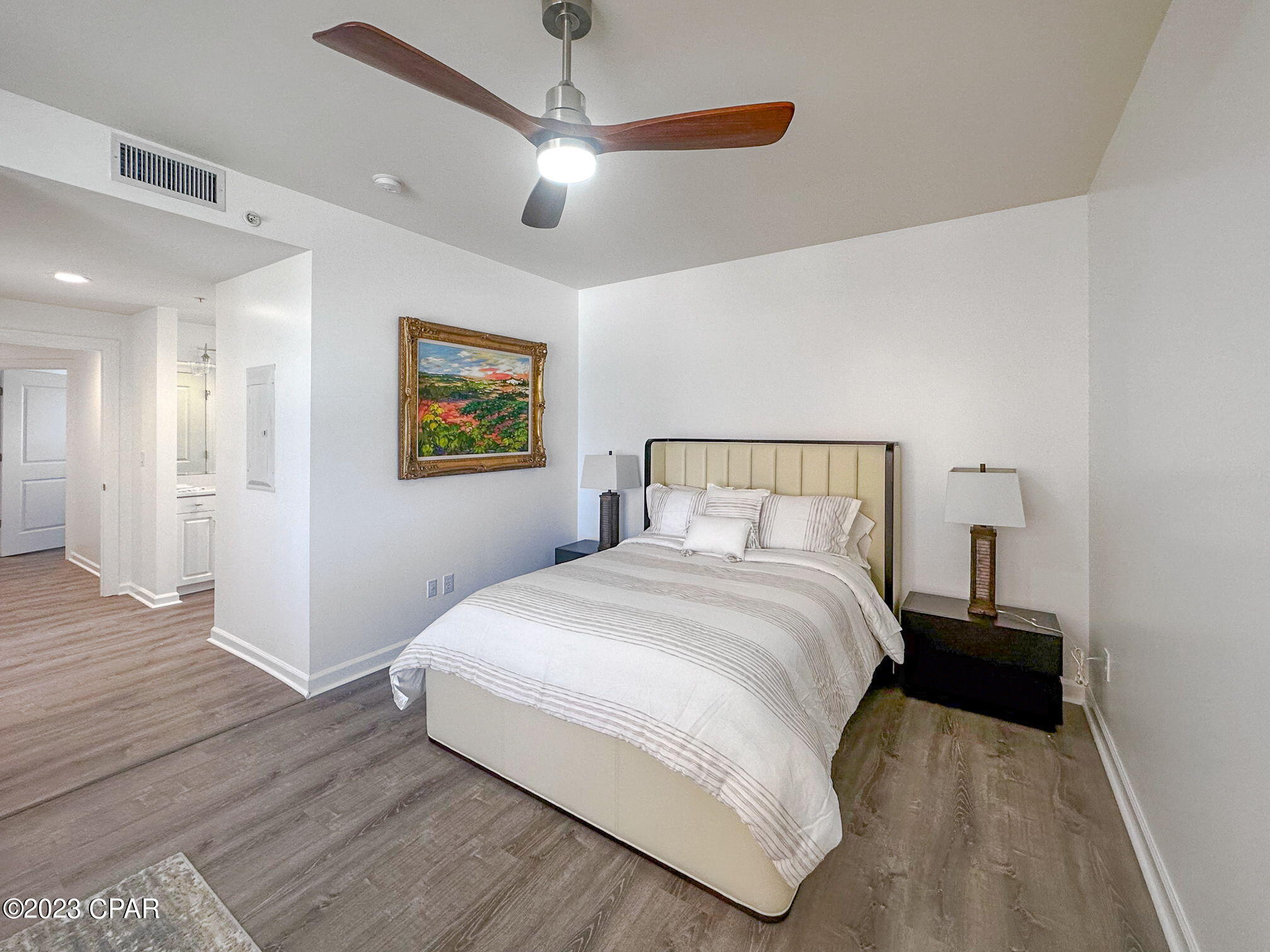 En Soleil Condo - Residential