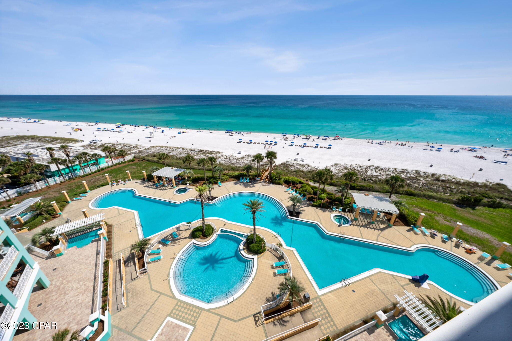 En Soleil Condo - Residential