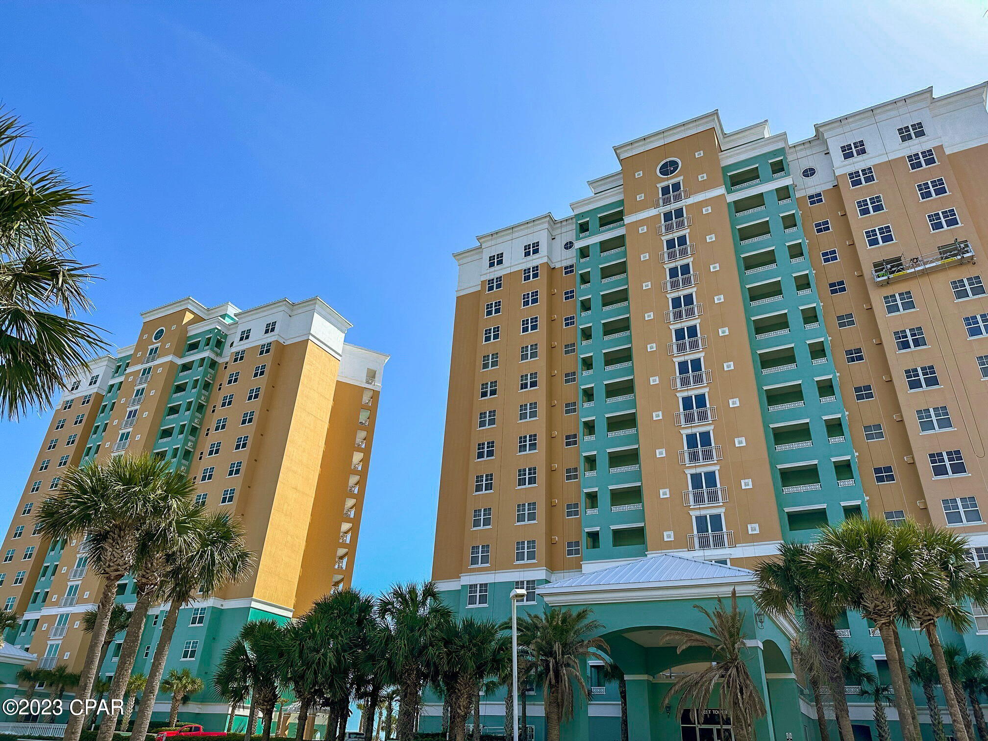 En Soleil Condo - Residential