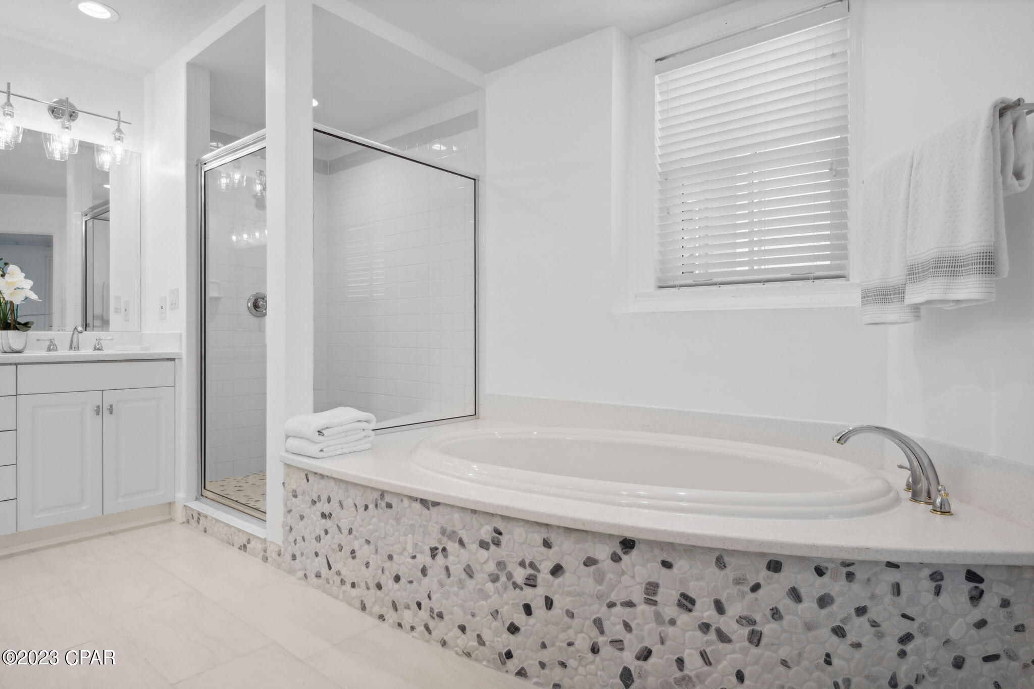 En Soleil Condo - Residential