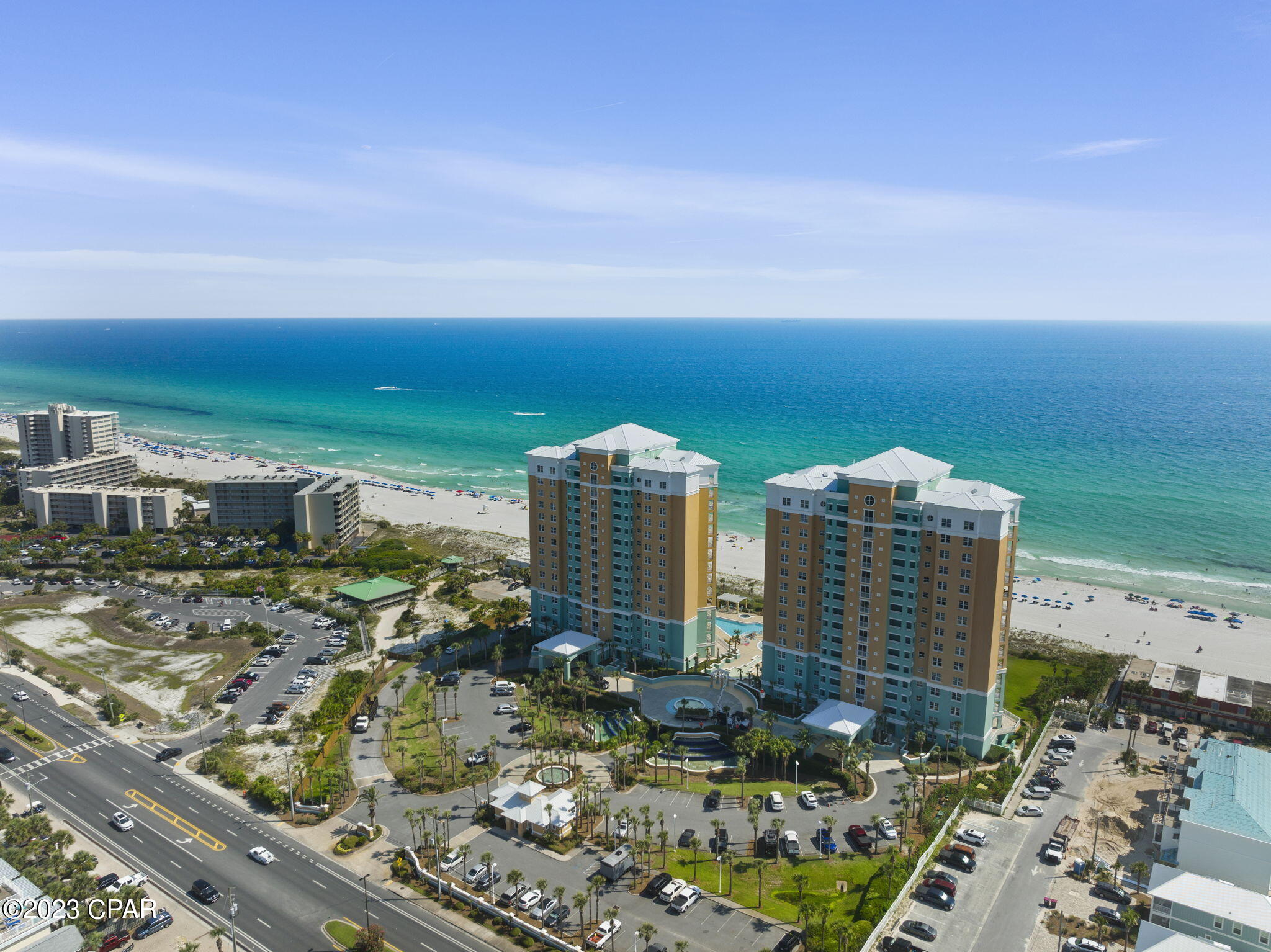 En Soleil Condo - Residential