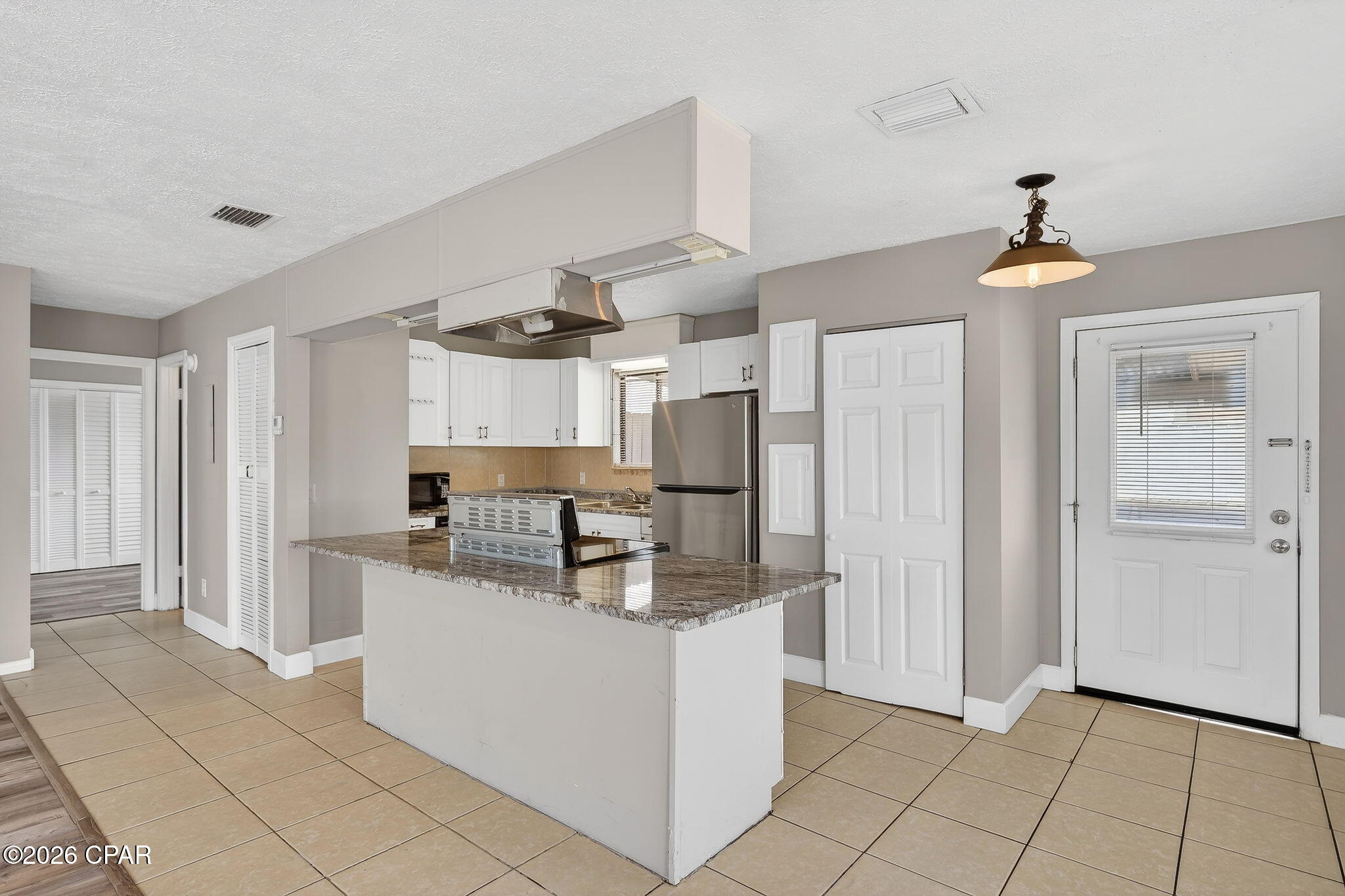 [No Recorded Subdiv] - Residential Lease