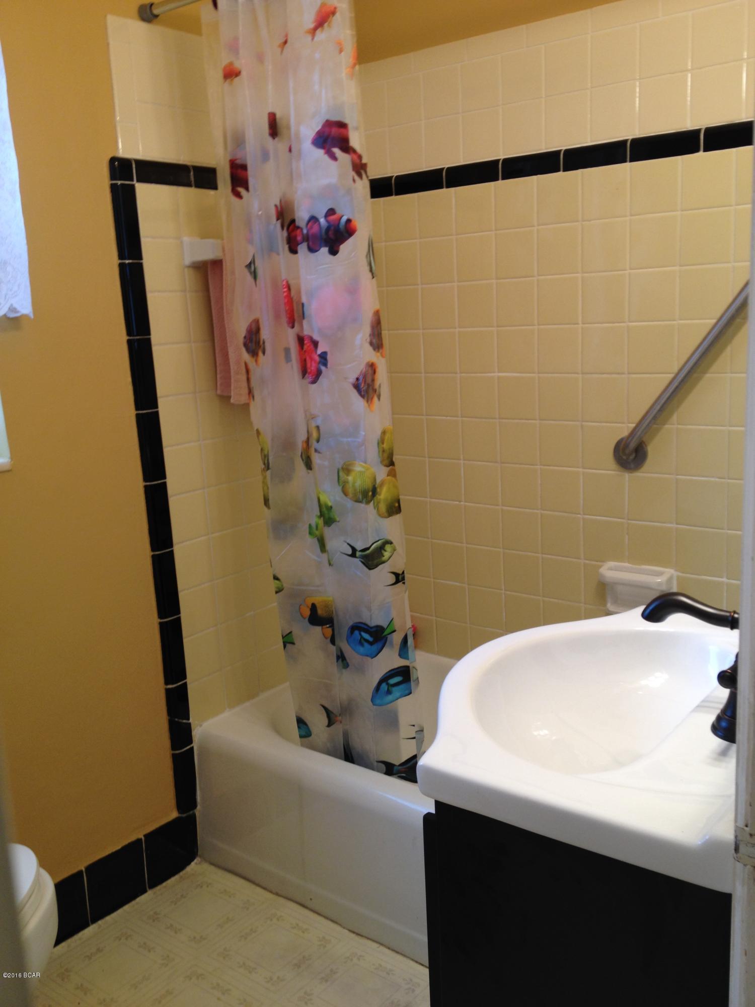 Sudduths 18th Add - Residential Lease