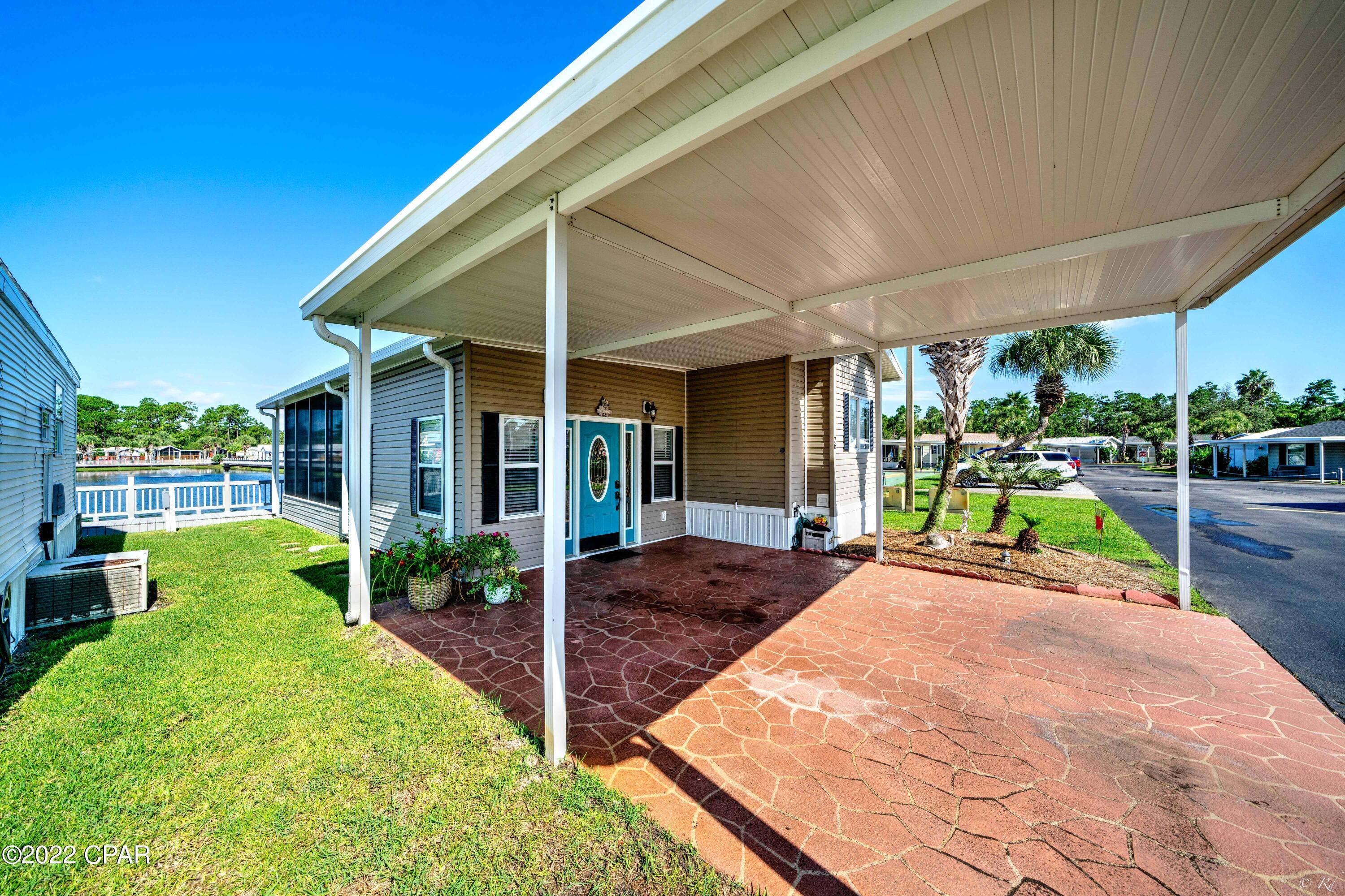 Emerald Pointe Resort - Residential