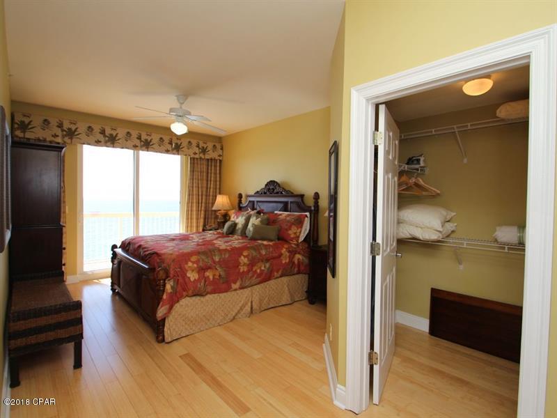 Calypso Towers I - Residential