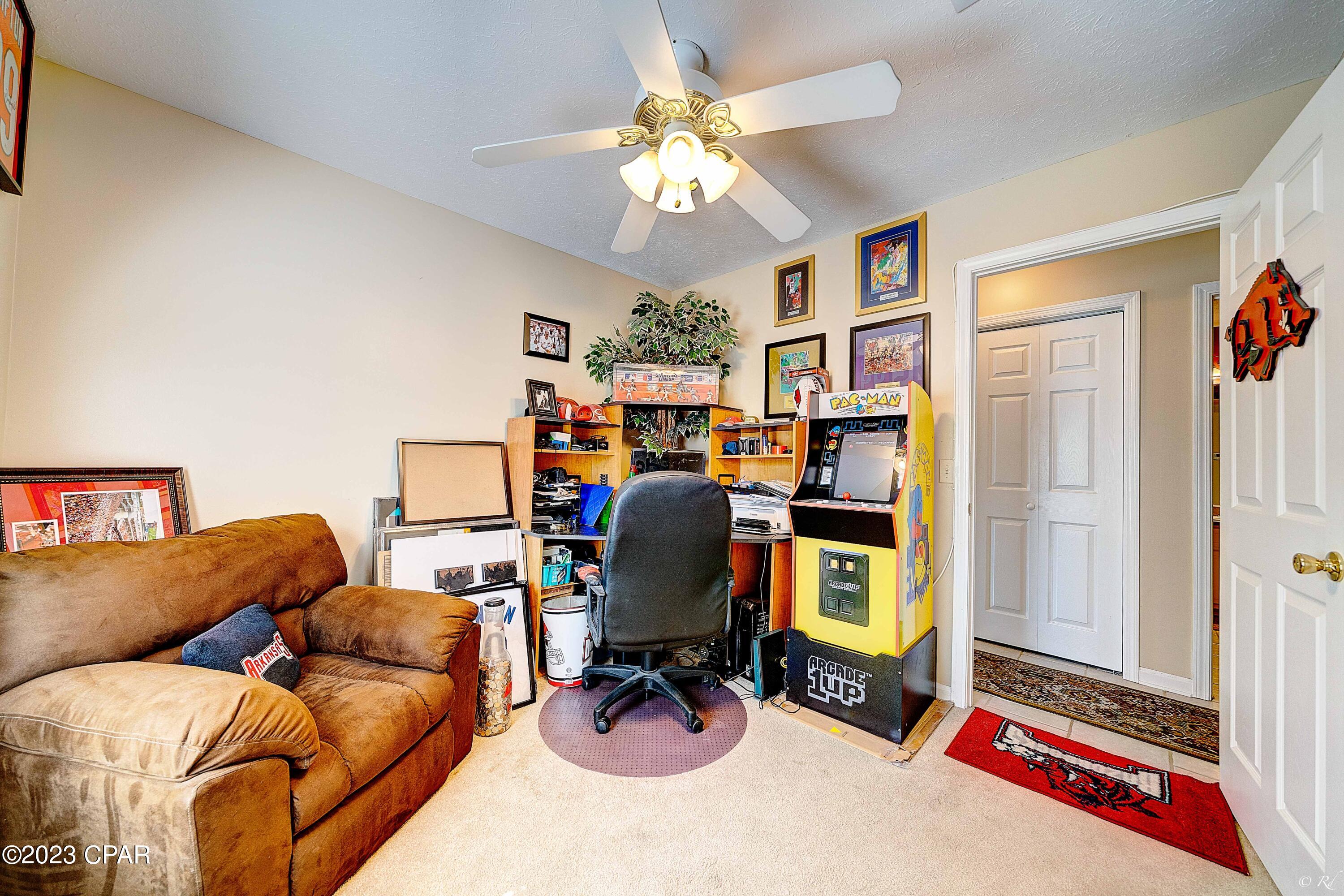 Oakwoods - Residential