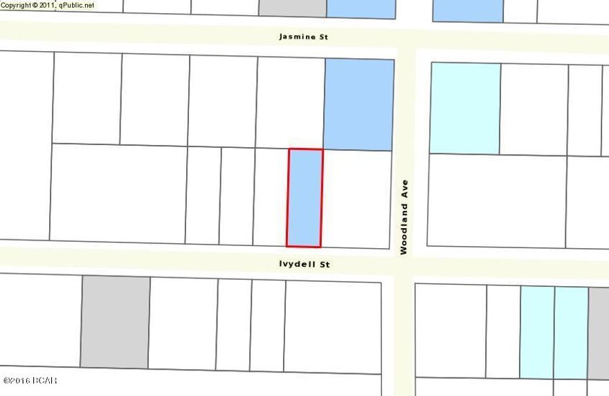 Nice wooded building lot. Will need well and septic. Measurements from tax rolls and should be confirmed by buyer if important. No survey available. Mobile homes OK