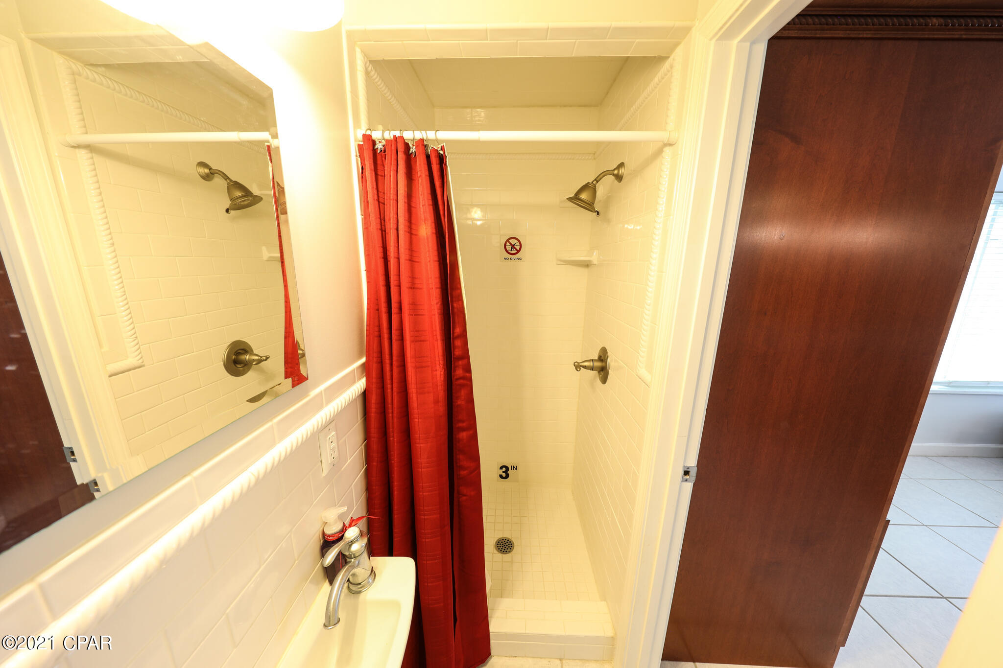 Mariners Cove - Residential