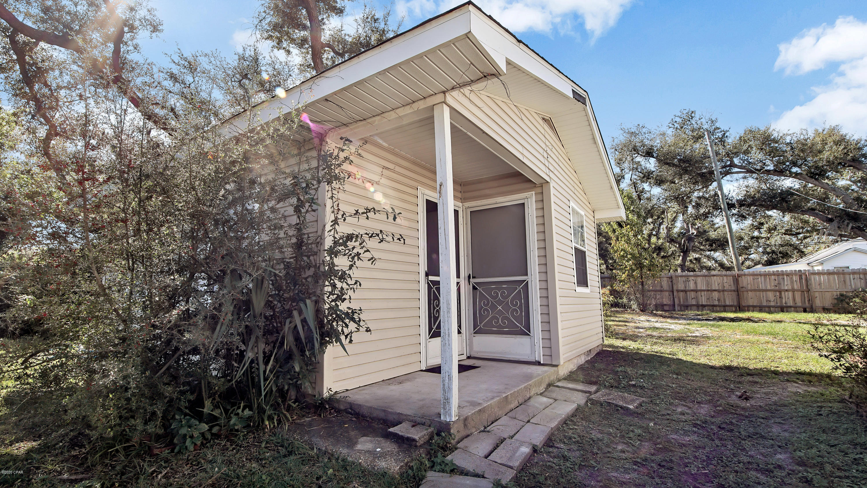 Sudduths 1st Add - Residential