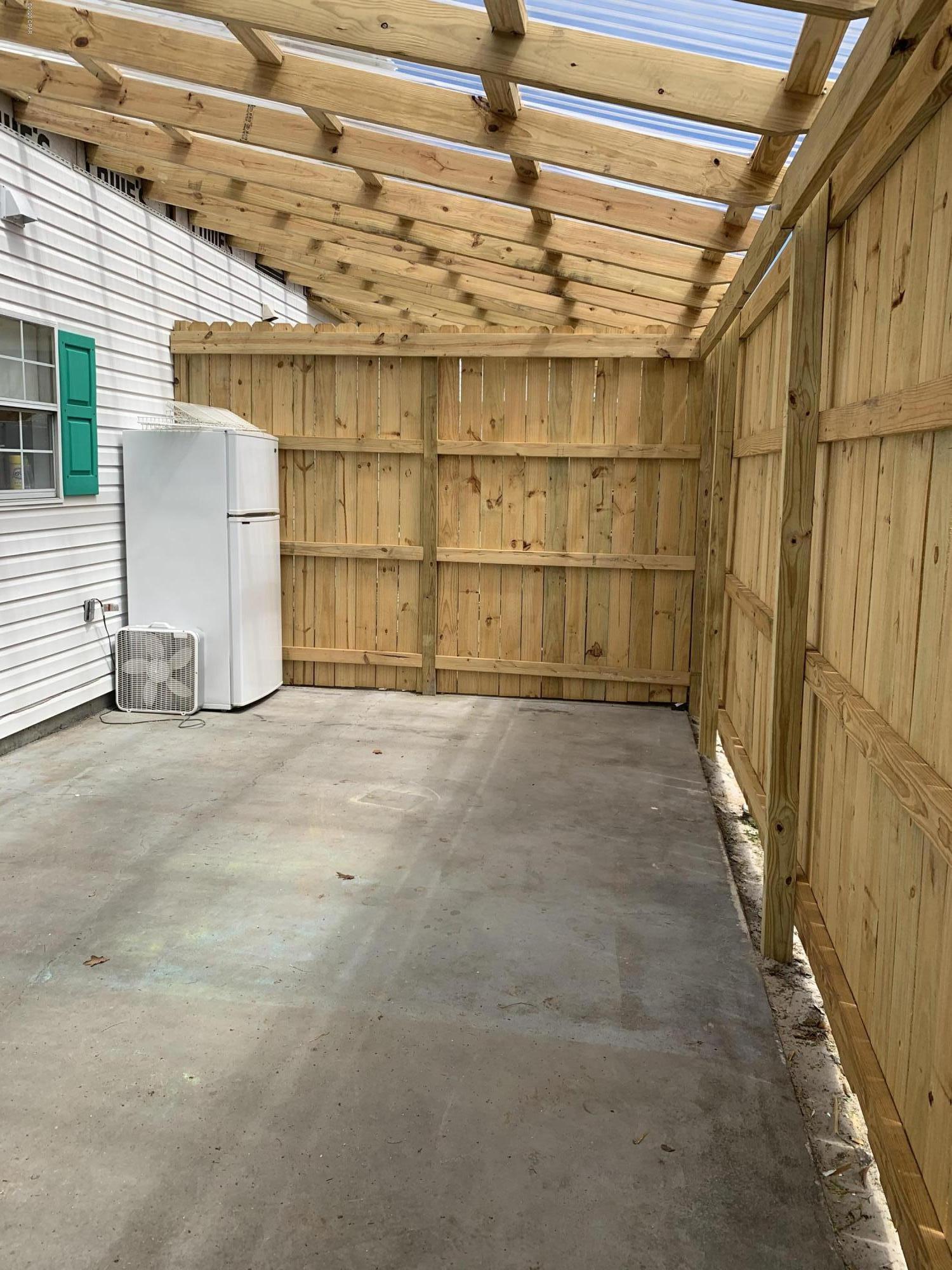 [No Recorded Subdiv] - Residential Lease