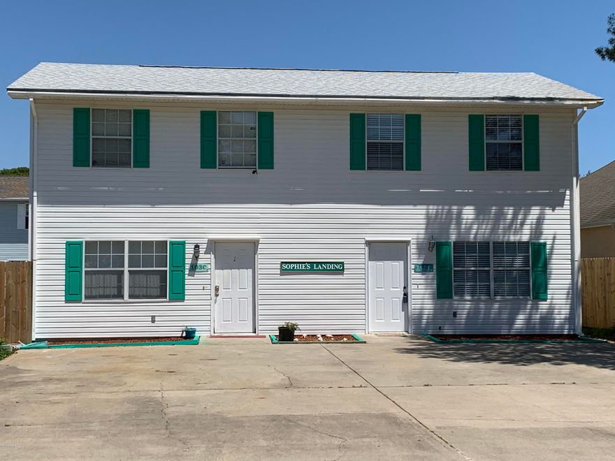 Great rental on west end of Panama City Beach. Unit has been tastefully renovated with new appliances including a stack washer/dryer. First, last, Security Deposit.