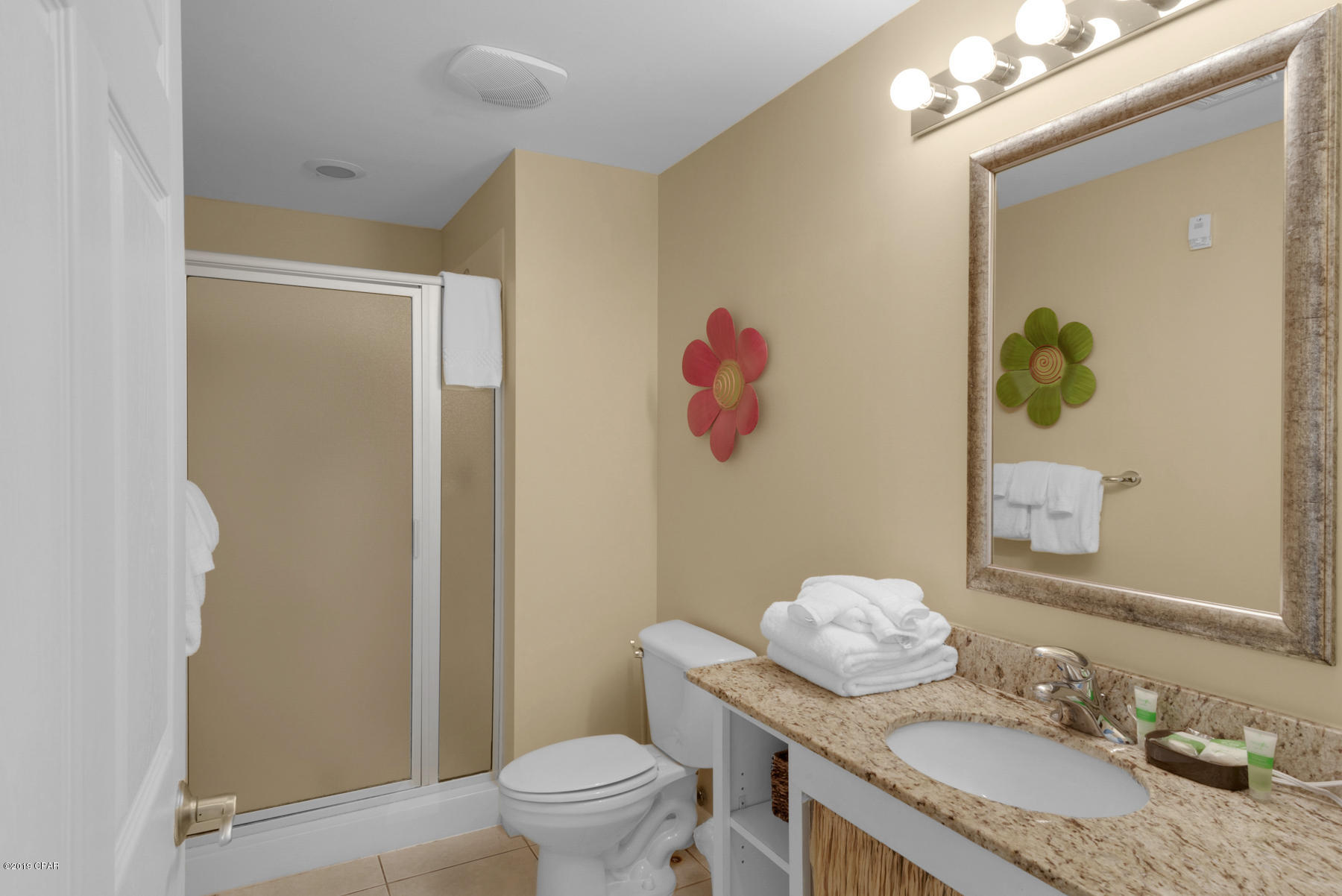 Splash Condo - Residential