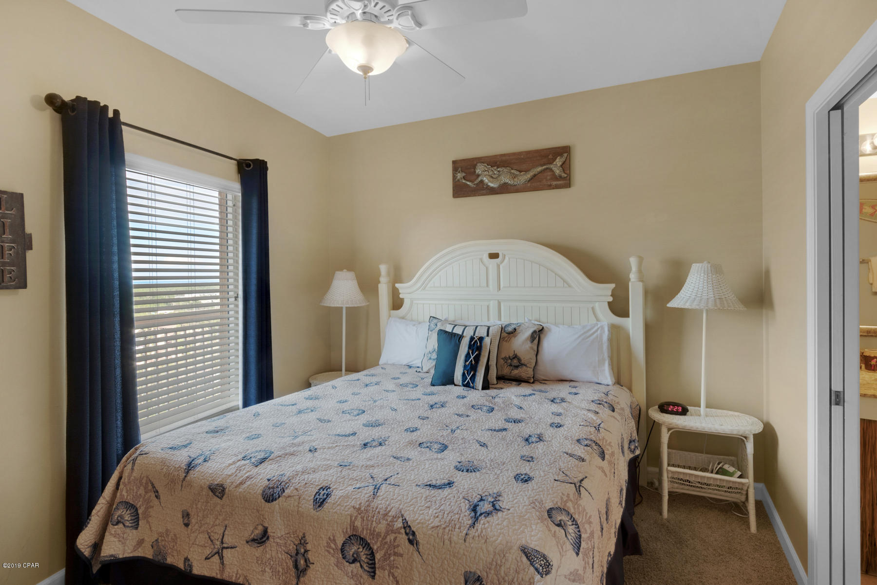 Splash Condo - Residential