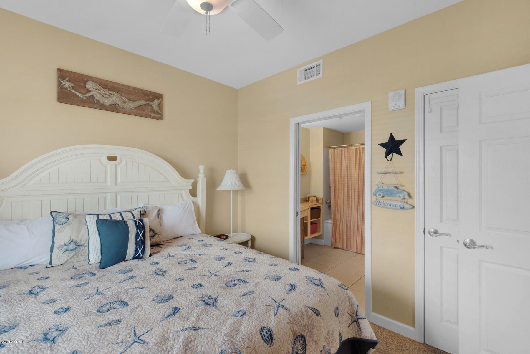 Splash Condo - Residential