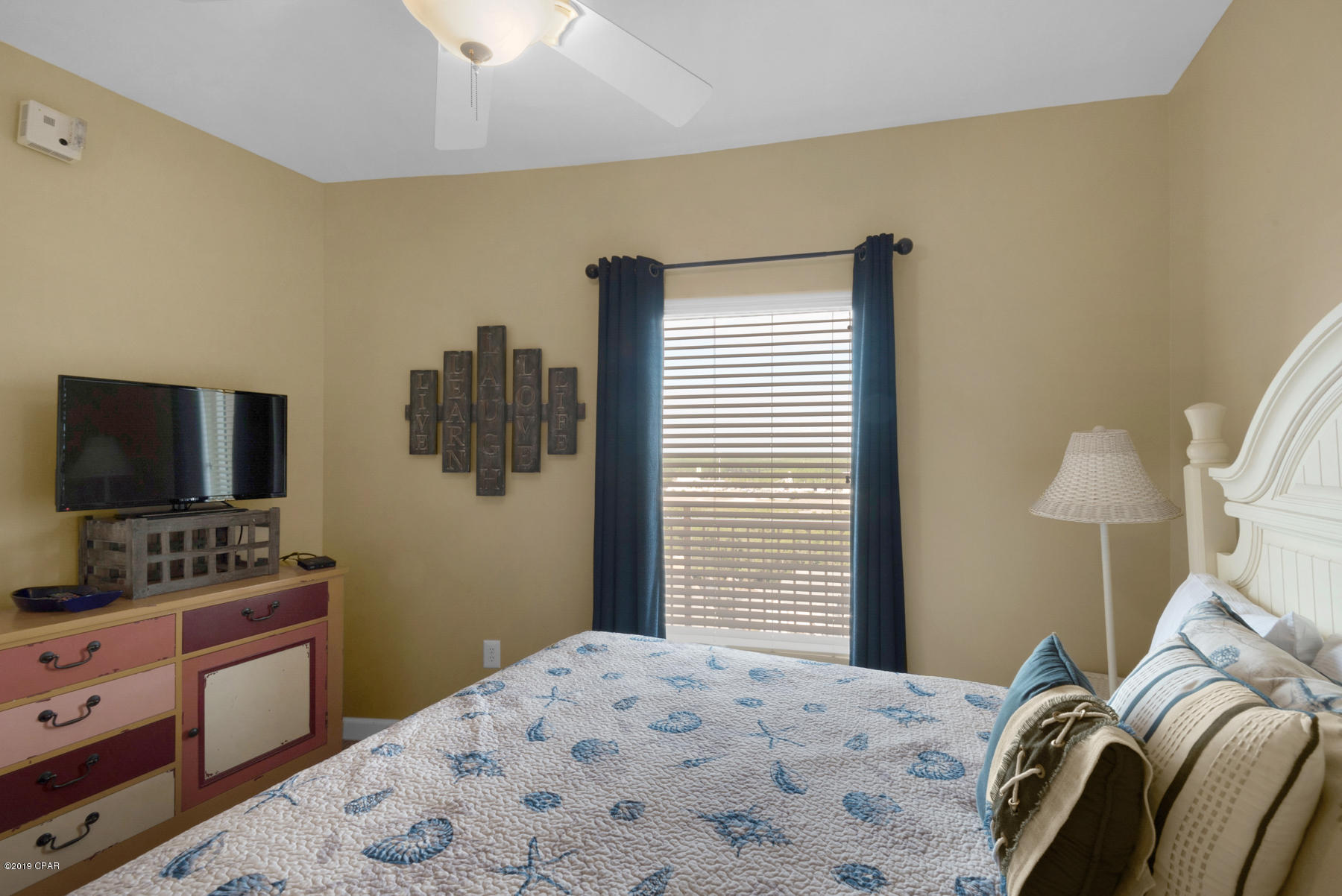 Splash Condo - Residential