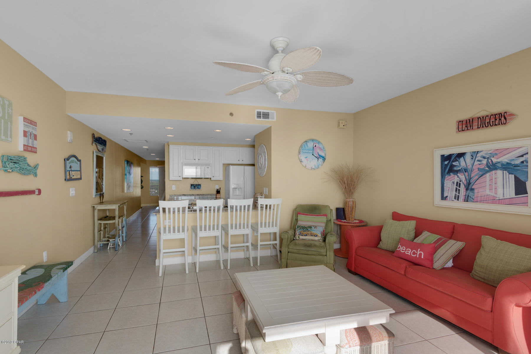 Splash Condo - Residential