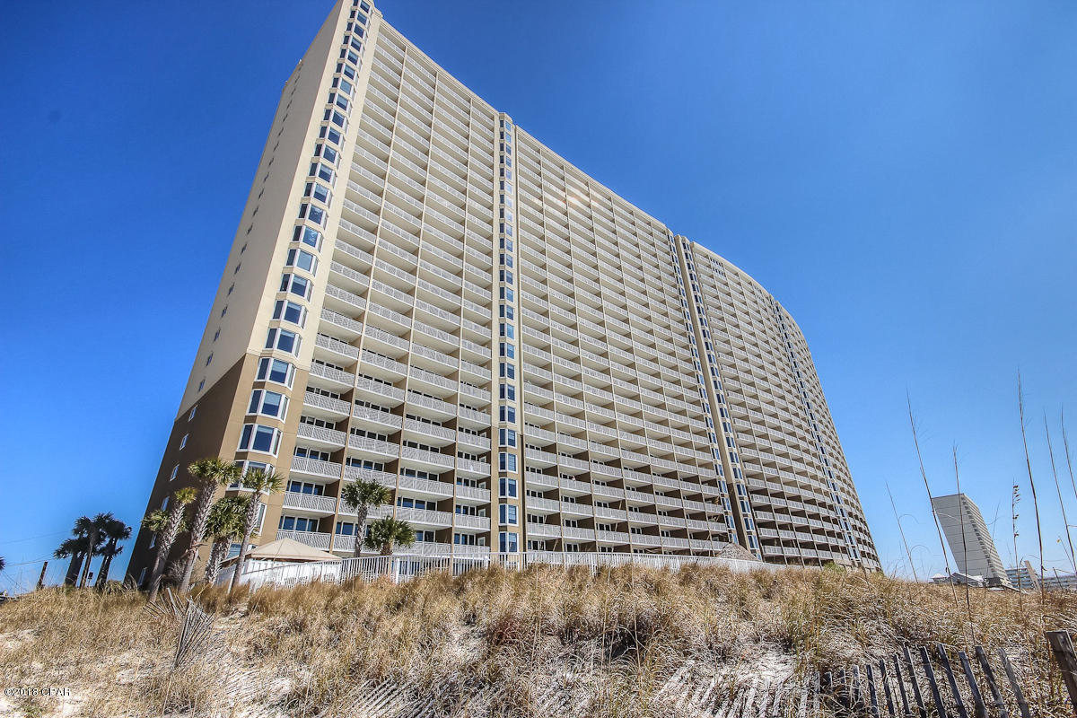 Emerald Beach Resort - Residential