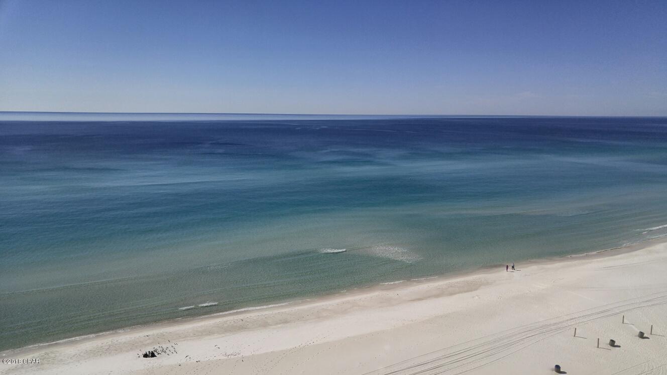 Emerald Beach Resort - Residential