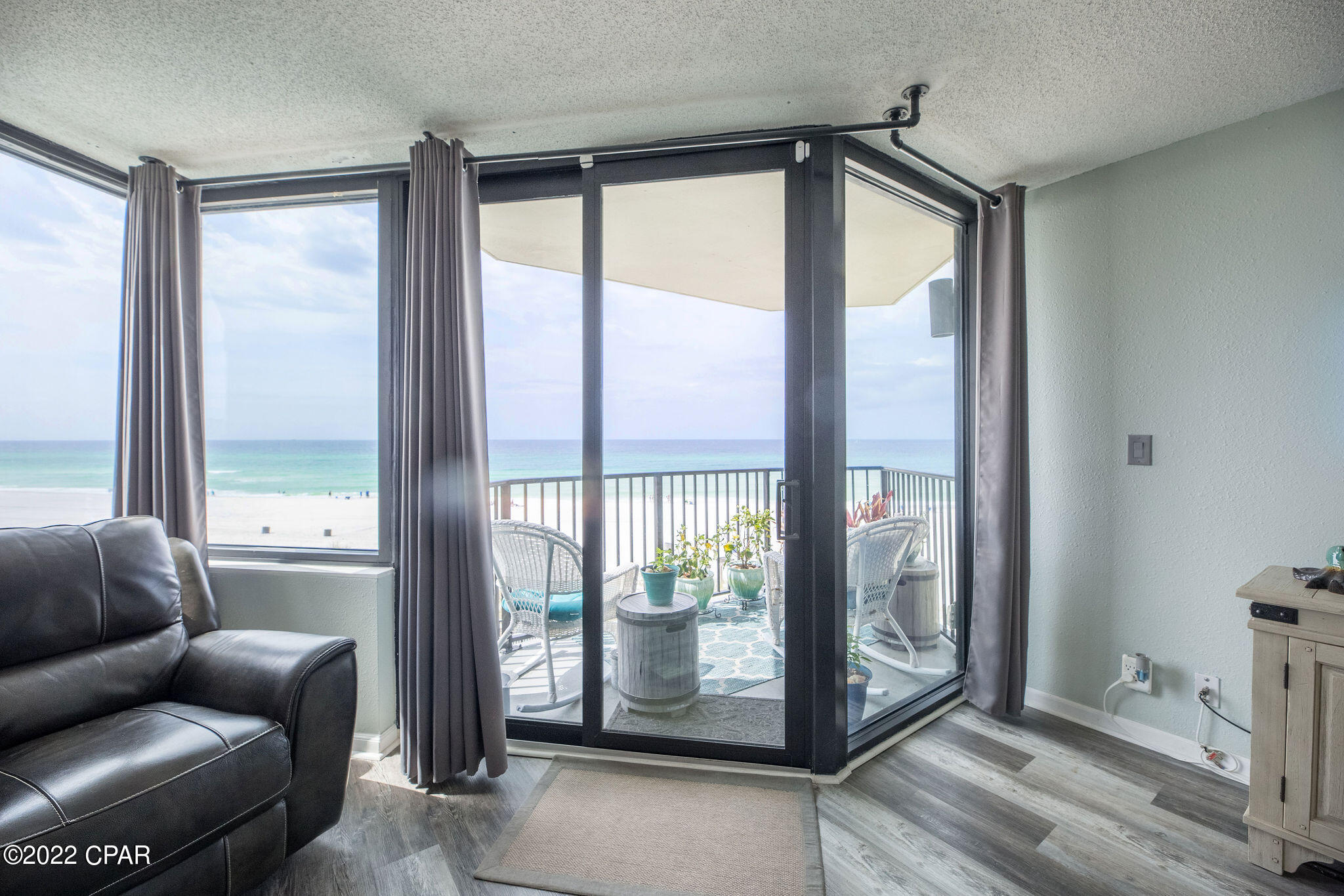 Sunbird Condo - Residential