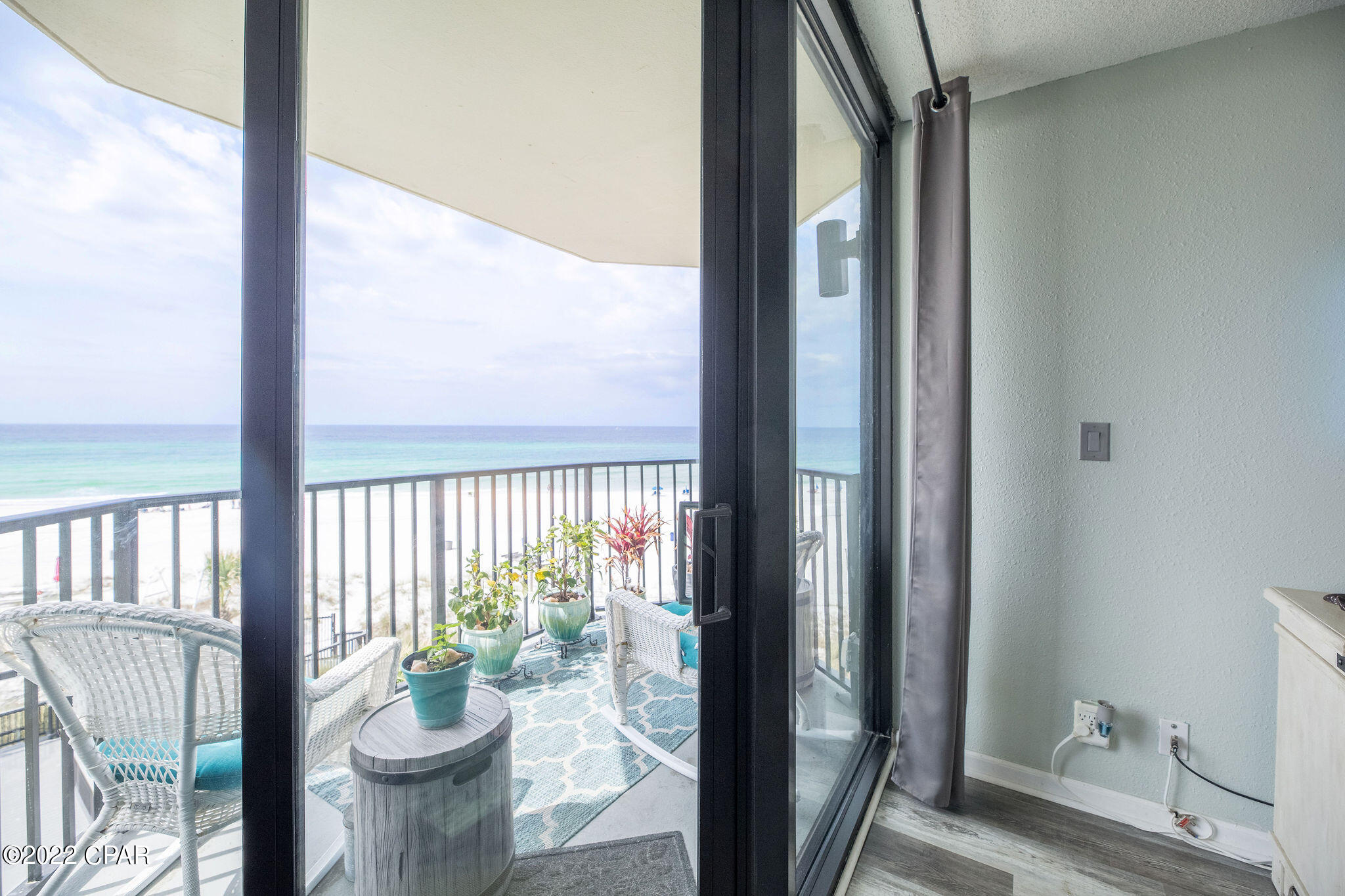 Sunbird Condo - Residential