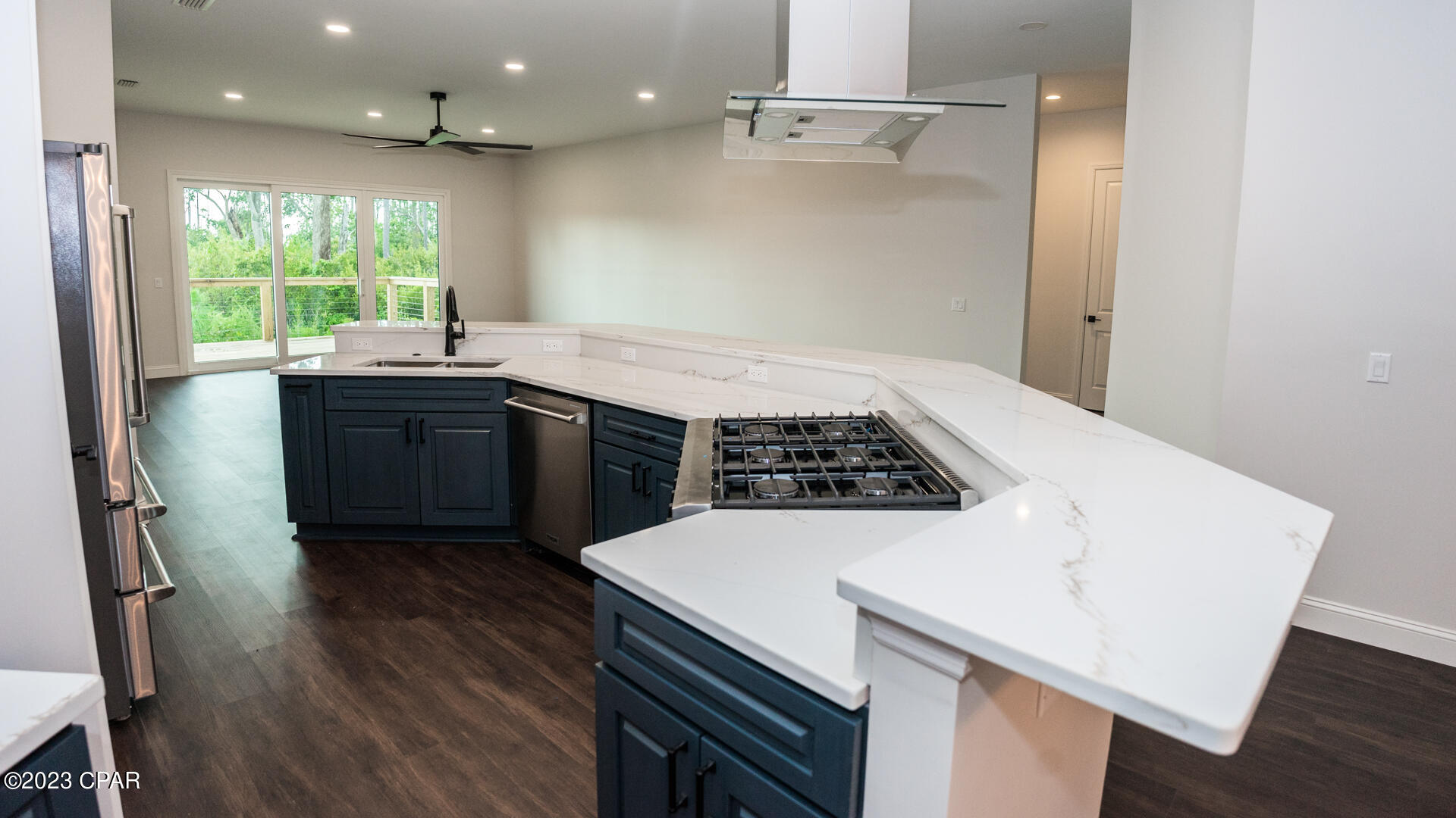 Sanctuary Beach - Residential