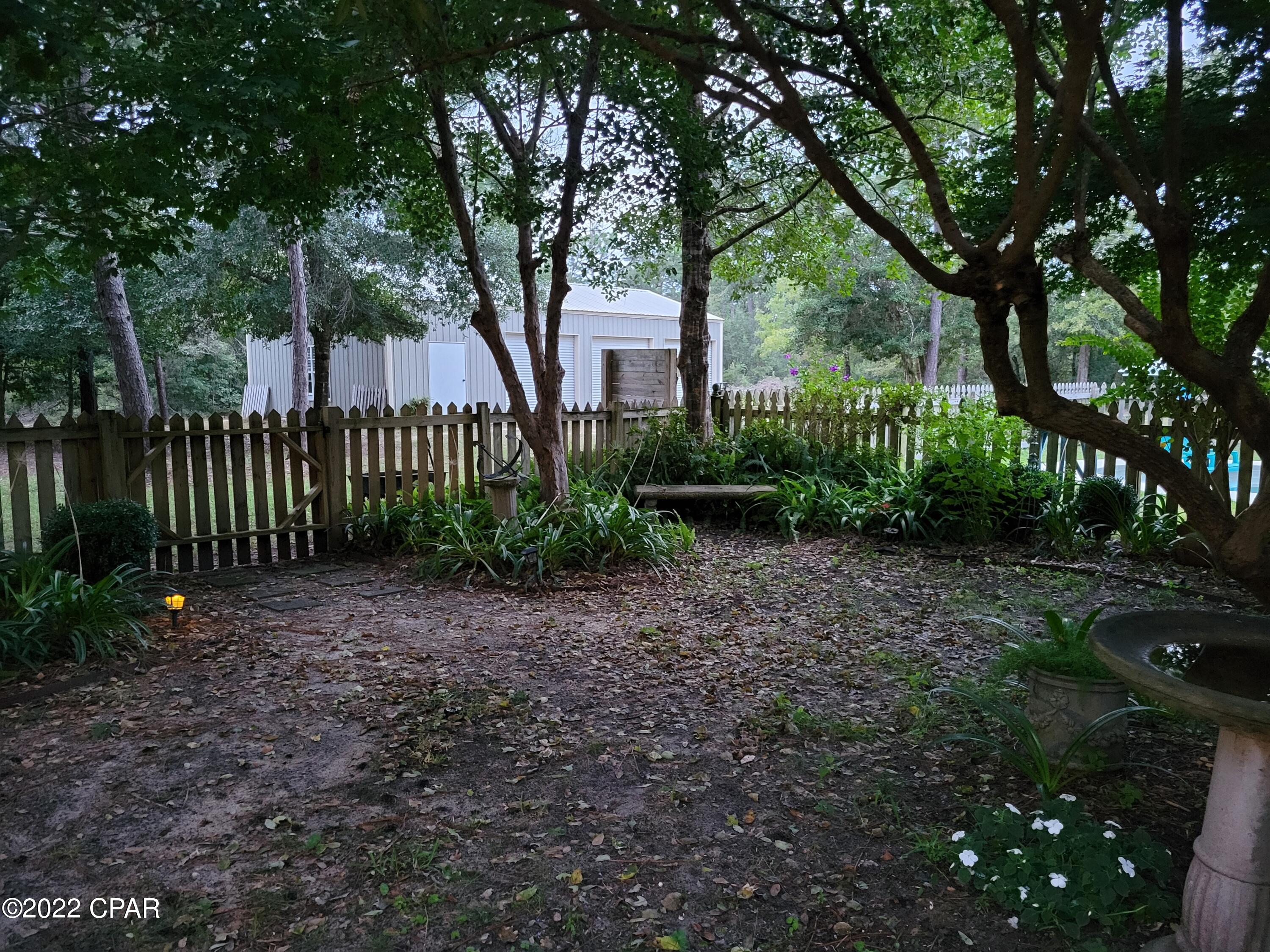 Leisure Lakes - Residential