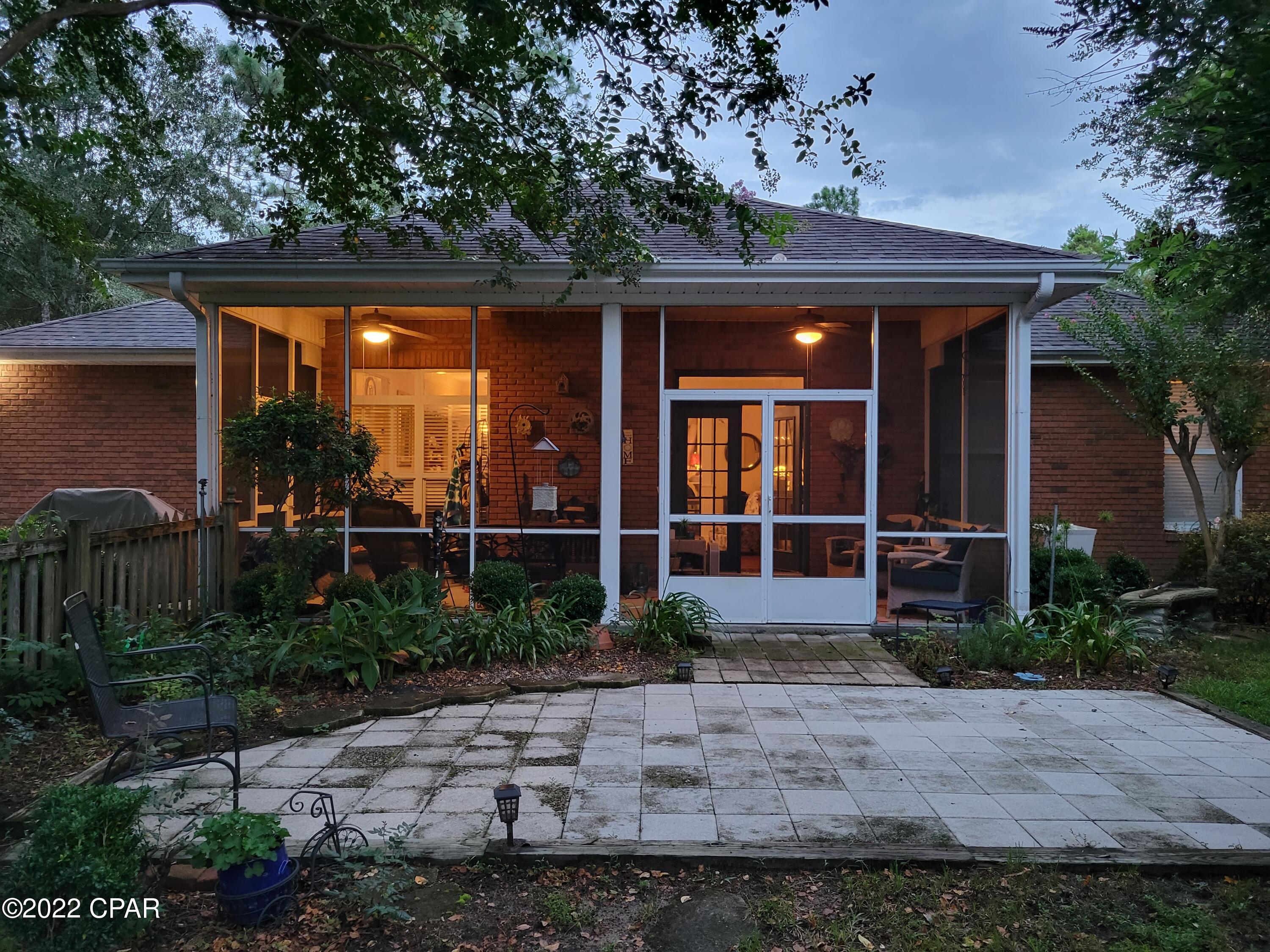 Leisure Lakes - Residential