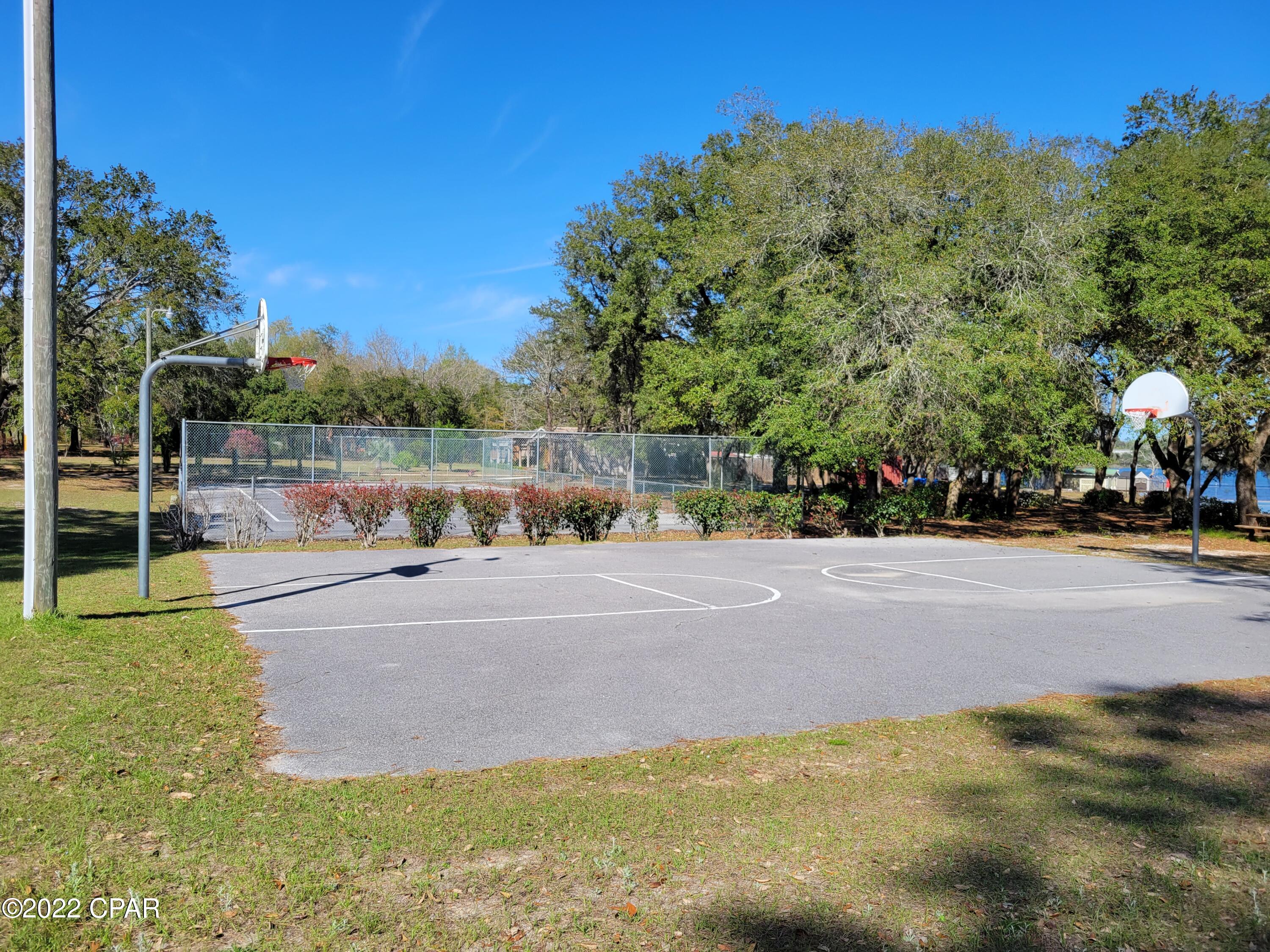 Leisure Lakes - Residential