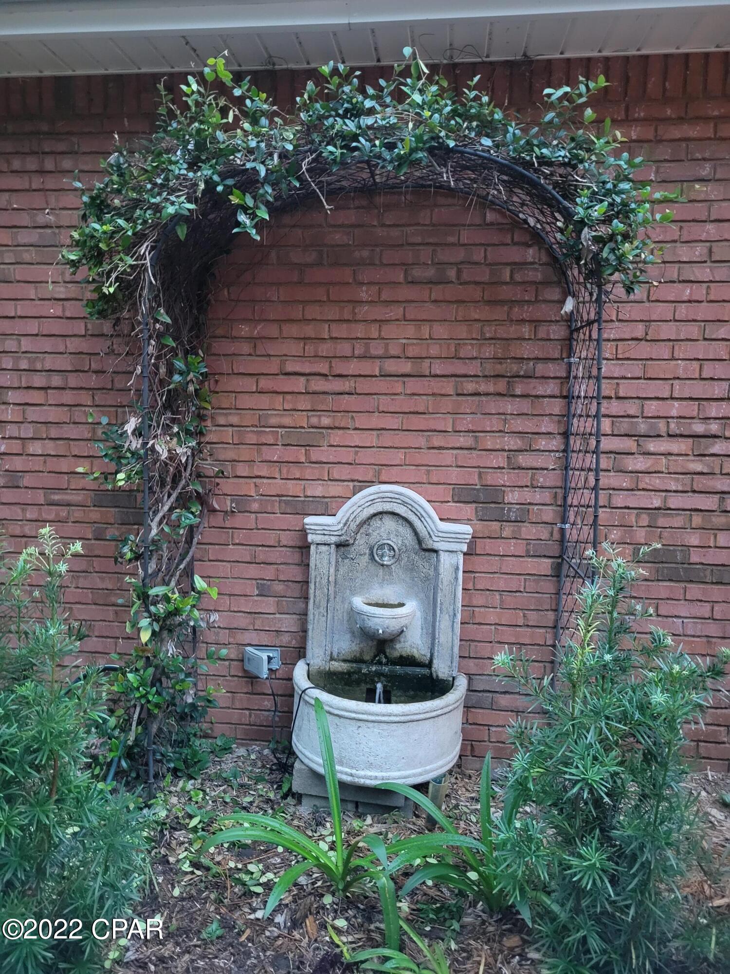 Leisure Lakes - Residential