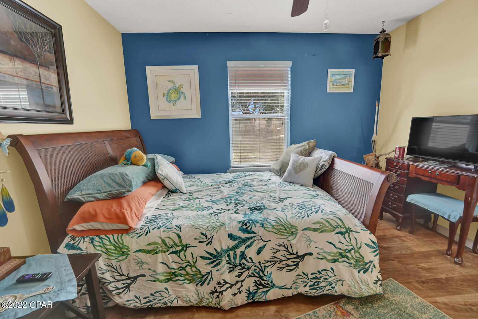 Laguna Beach Estates 7th Add - Residential